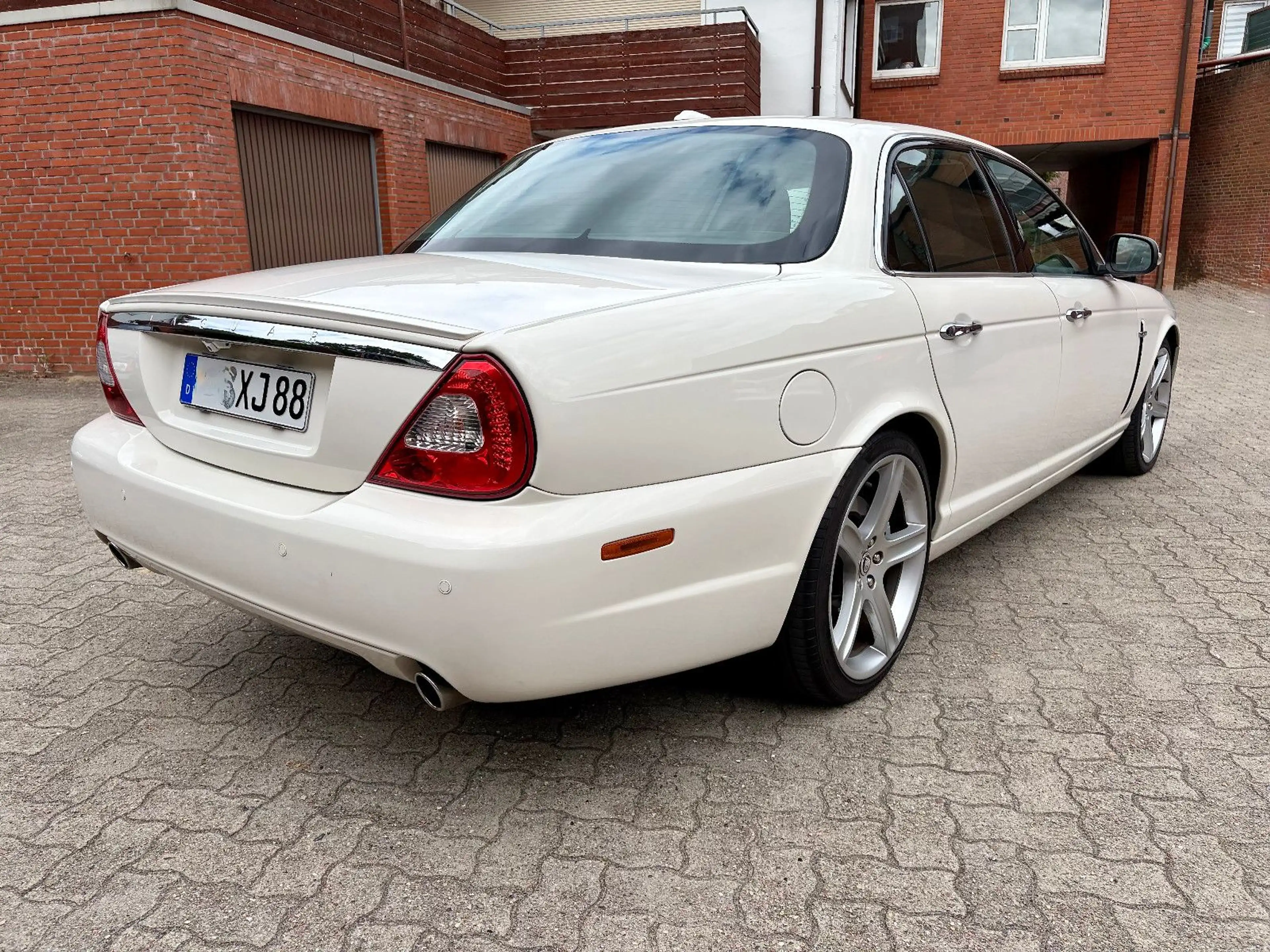 Jaguar XJ 4.2 XJ8 letzte Serie - sehr guter Sammlerzust — photo 6