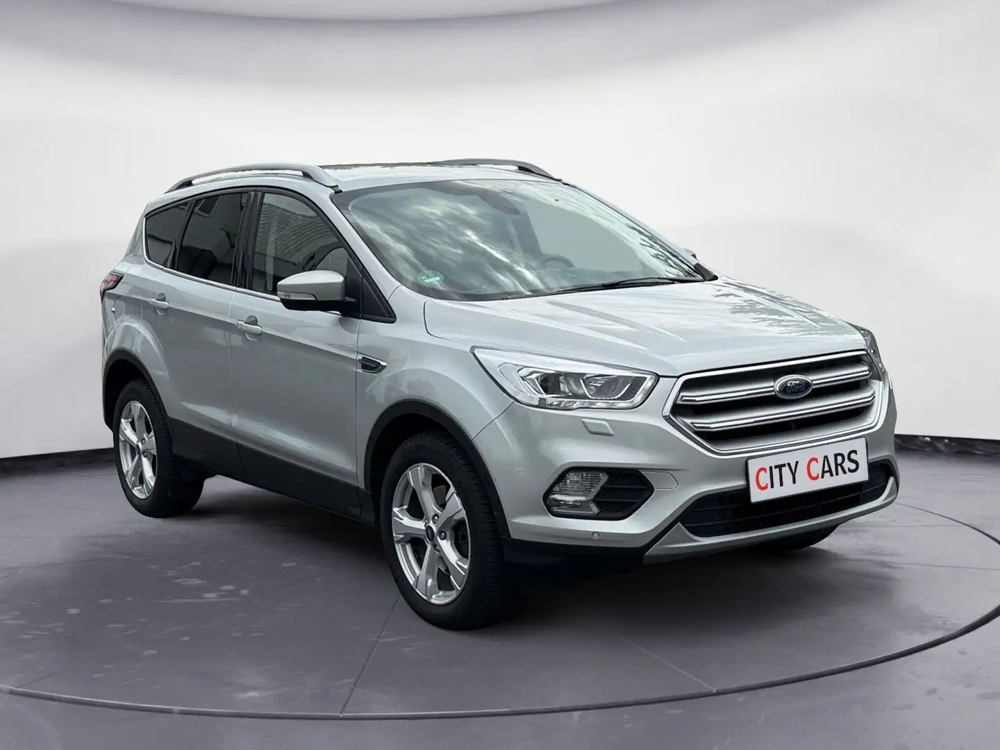 Ford Kuga 2.0 TDCI Titanium 4x4 Navi Leder LED Silber - 2