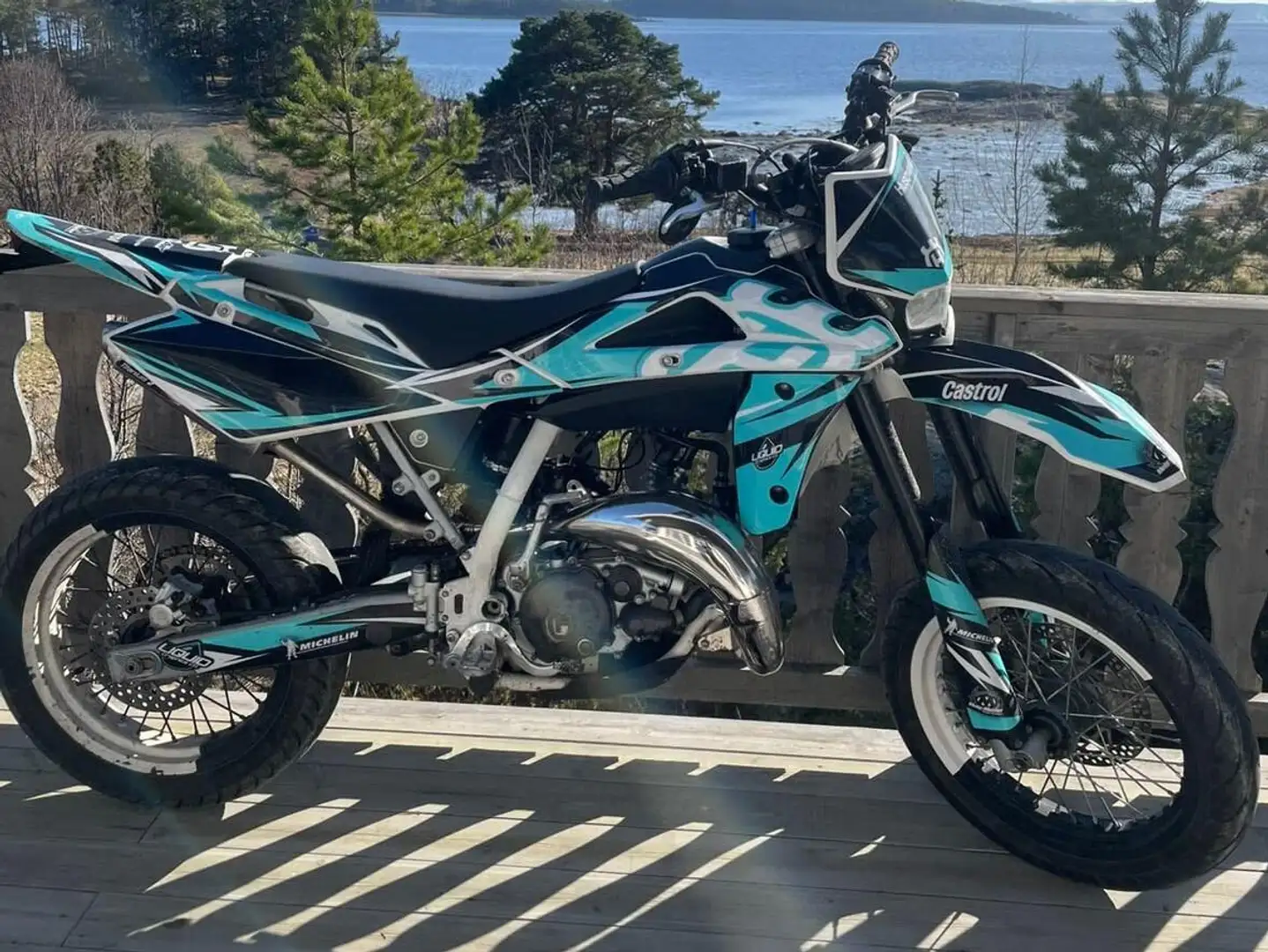 Husqvarna SM 125 Roşu - 1