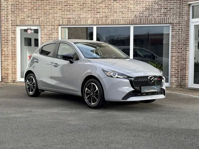 Mazda 2 2 1.5 SKY-G HOMURA / Automaat / Leder / 9000km