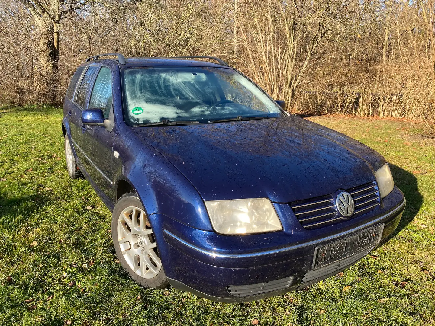 Volkswagen Bora Bora+Variant+1.6+Special Blau - 2