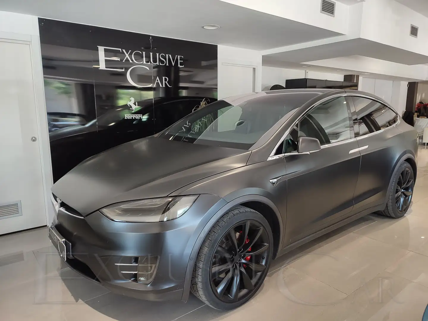 Tesla Model X 75D Fekete - 2