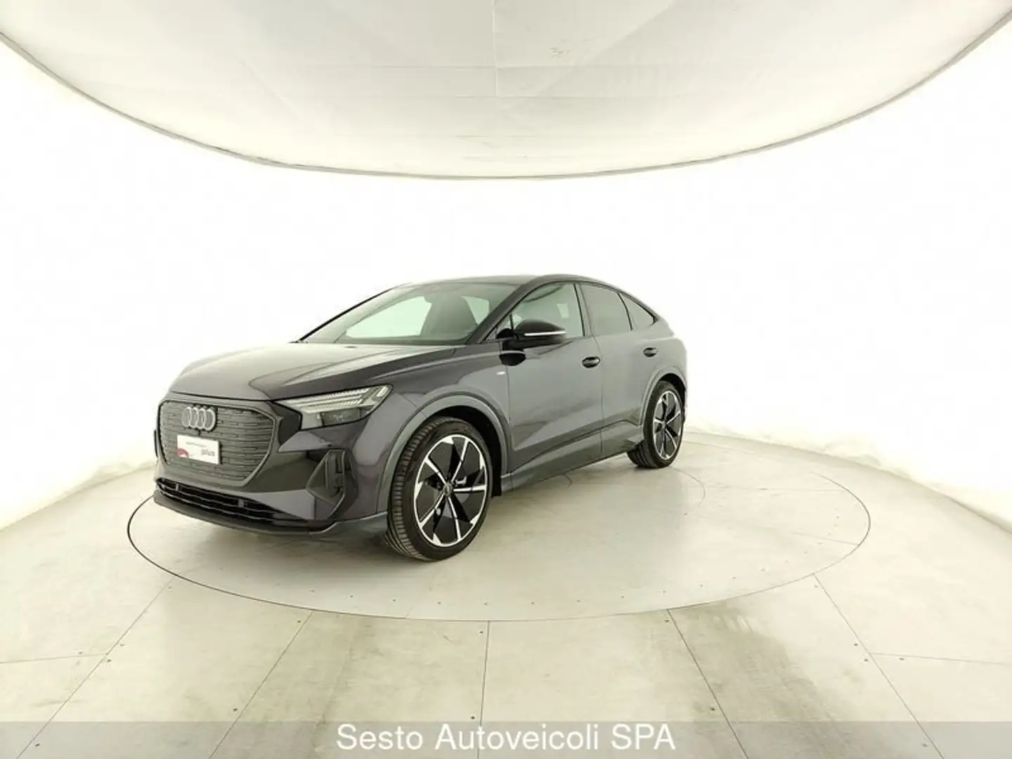 Audi Q4 e-tron Q4 SPB Sportback 45 e-tron S line edition - MATRIX Fialová - 1