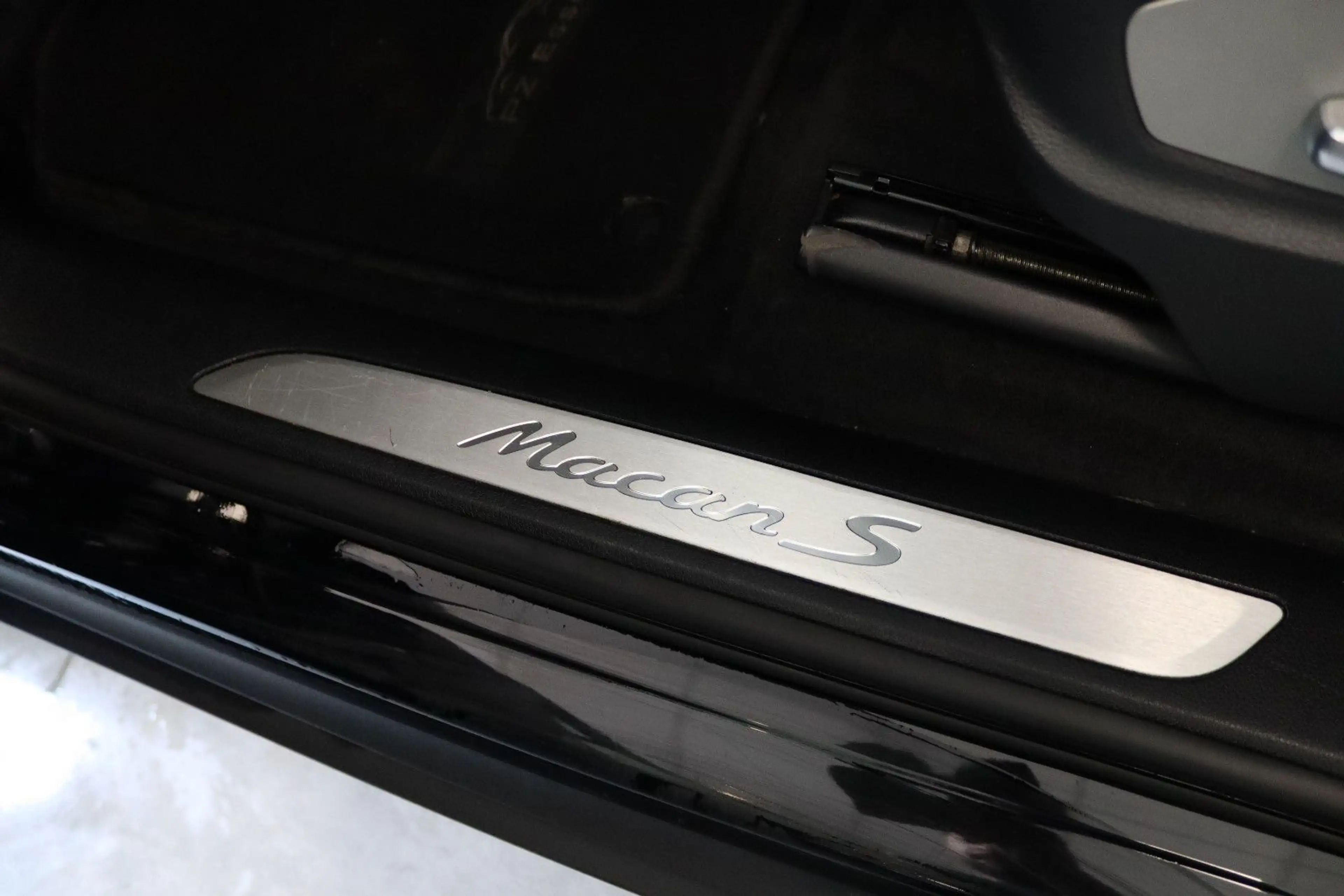 Porsche Macan S Diesel * LEDER + NAVI + AUTOMATIK * — photo 9