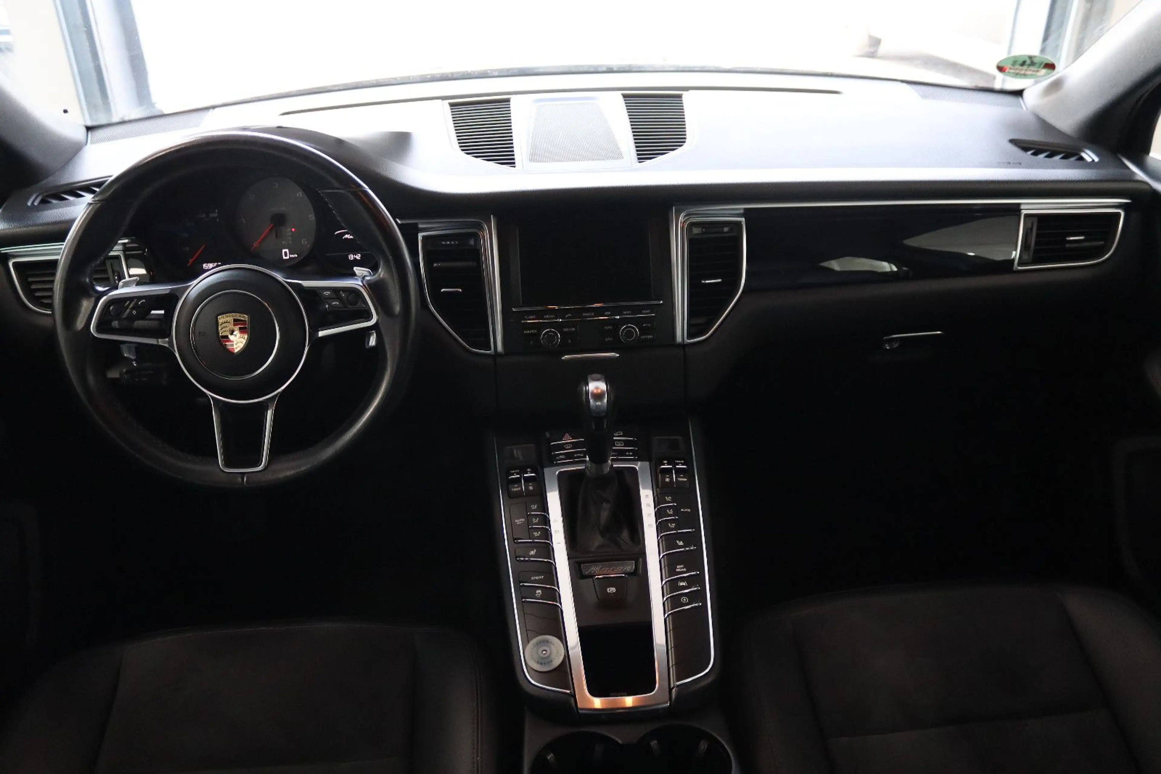 Porsche Macan S Diesel * LEDER + NAVI + AUTOMATIK * — photo 13