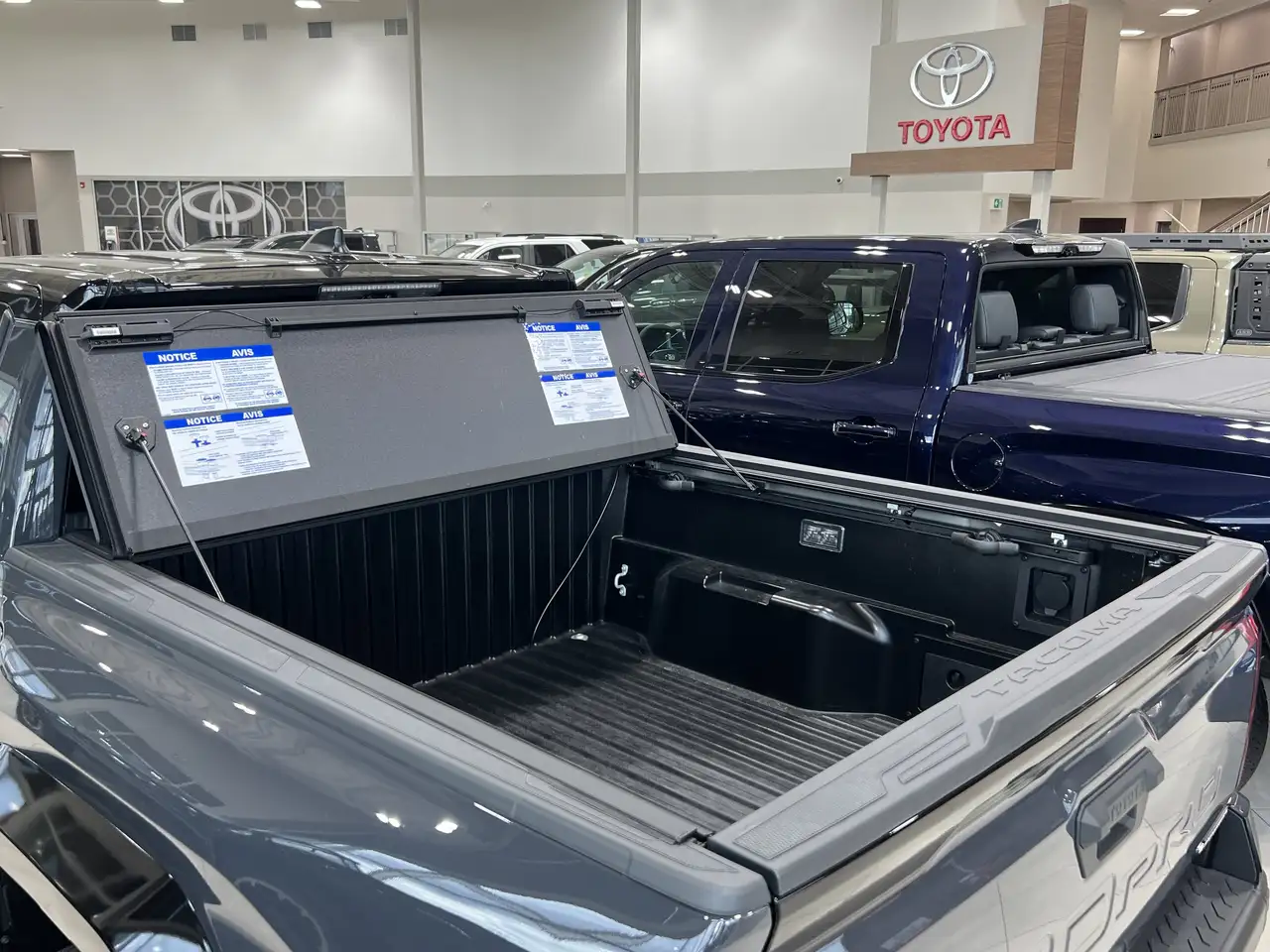 Toyota Tacoma снимка Toyota Tacoma