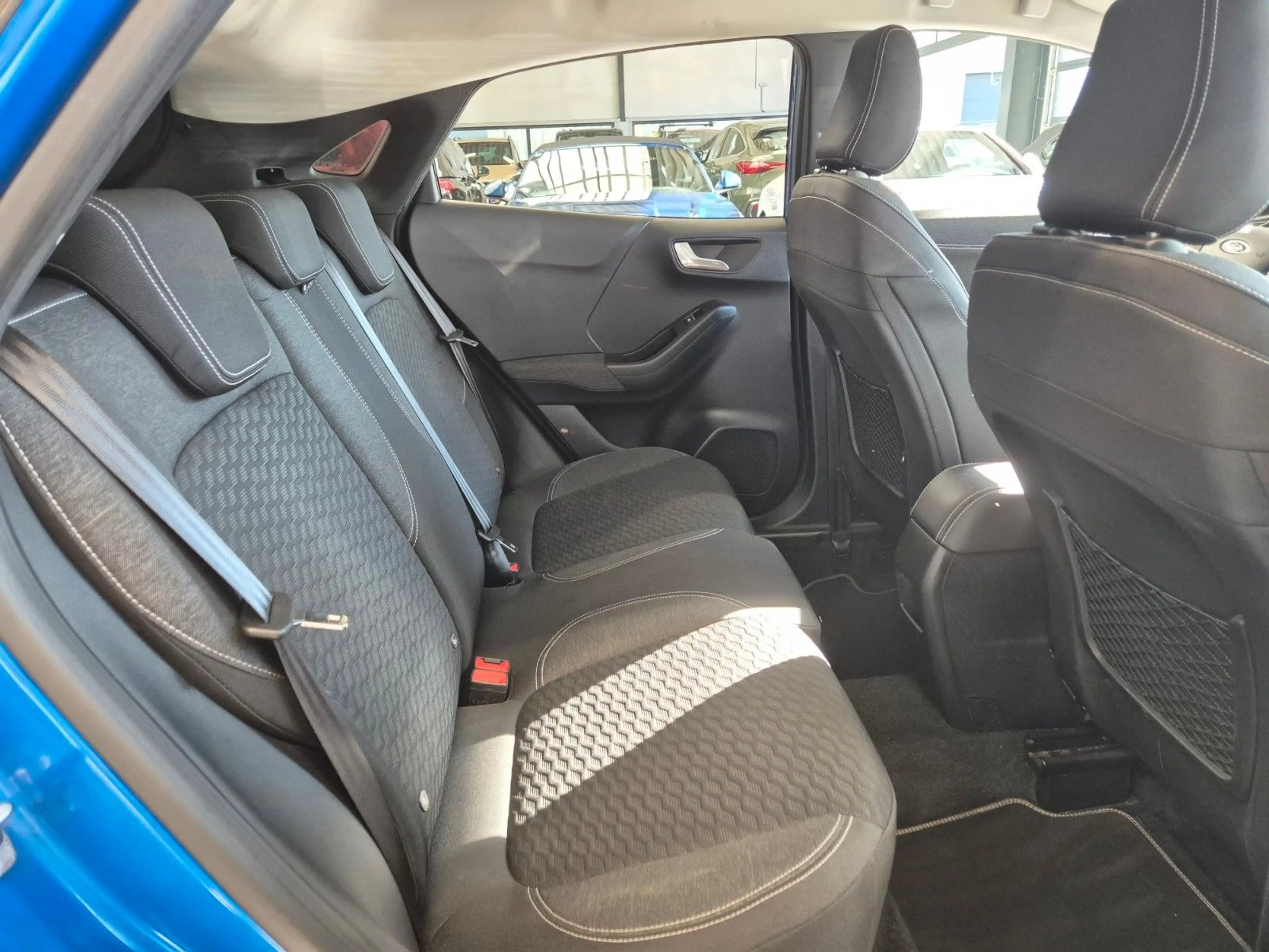 Ford Puma PUMA TITANIUM NAV SITZHZ PDC ALU TÜV+SERVICE NEU — photo 13