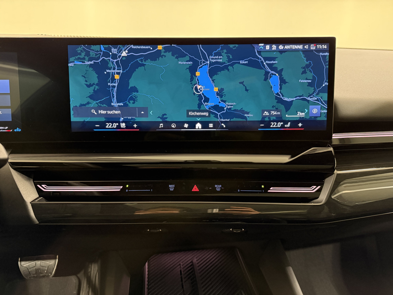 BMW 540 d xDrive Touring M Sportpaket Pro AHK ACC 360° — photo 14