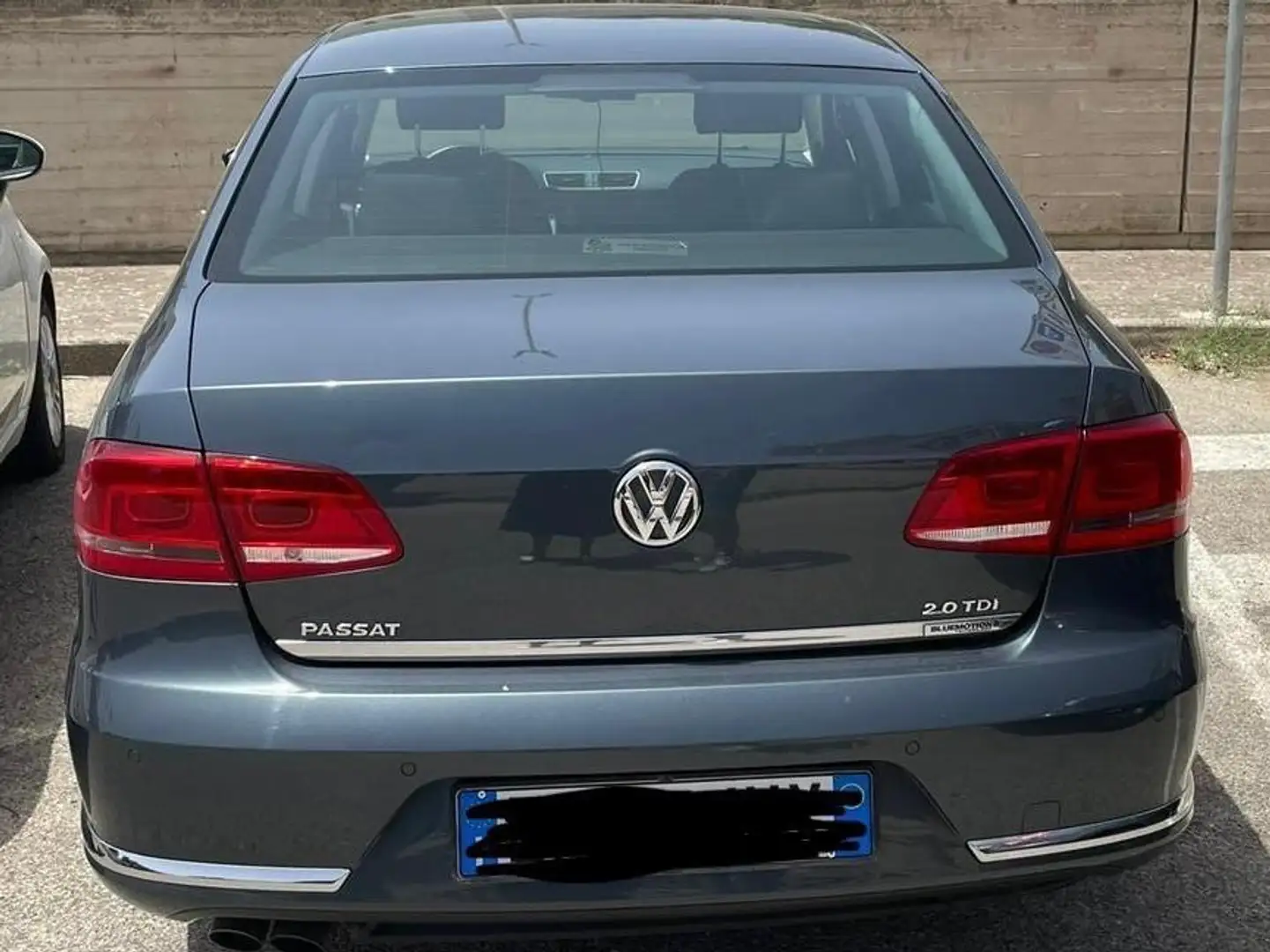 Volkswagen Passat Passat VII 2011 Berlina 2.0 tdi Comfortline dsg Grigio - 2