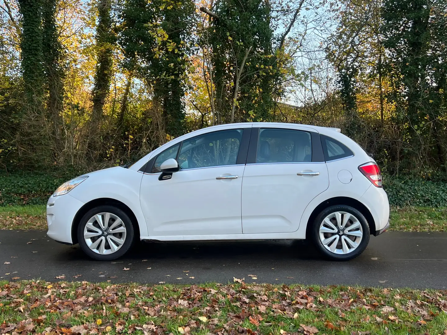 Citroen C3 1.2 PureTech Collection | Airco + Cruise Wit - 2