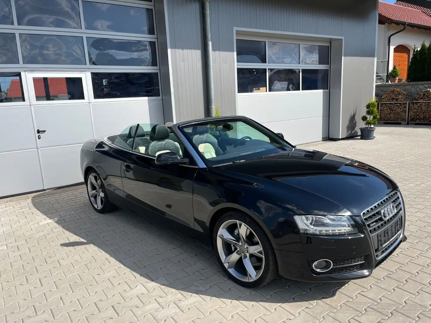 Audi A5 Cabriolet/quattro/Xenon/Navi Schwarz - 1