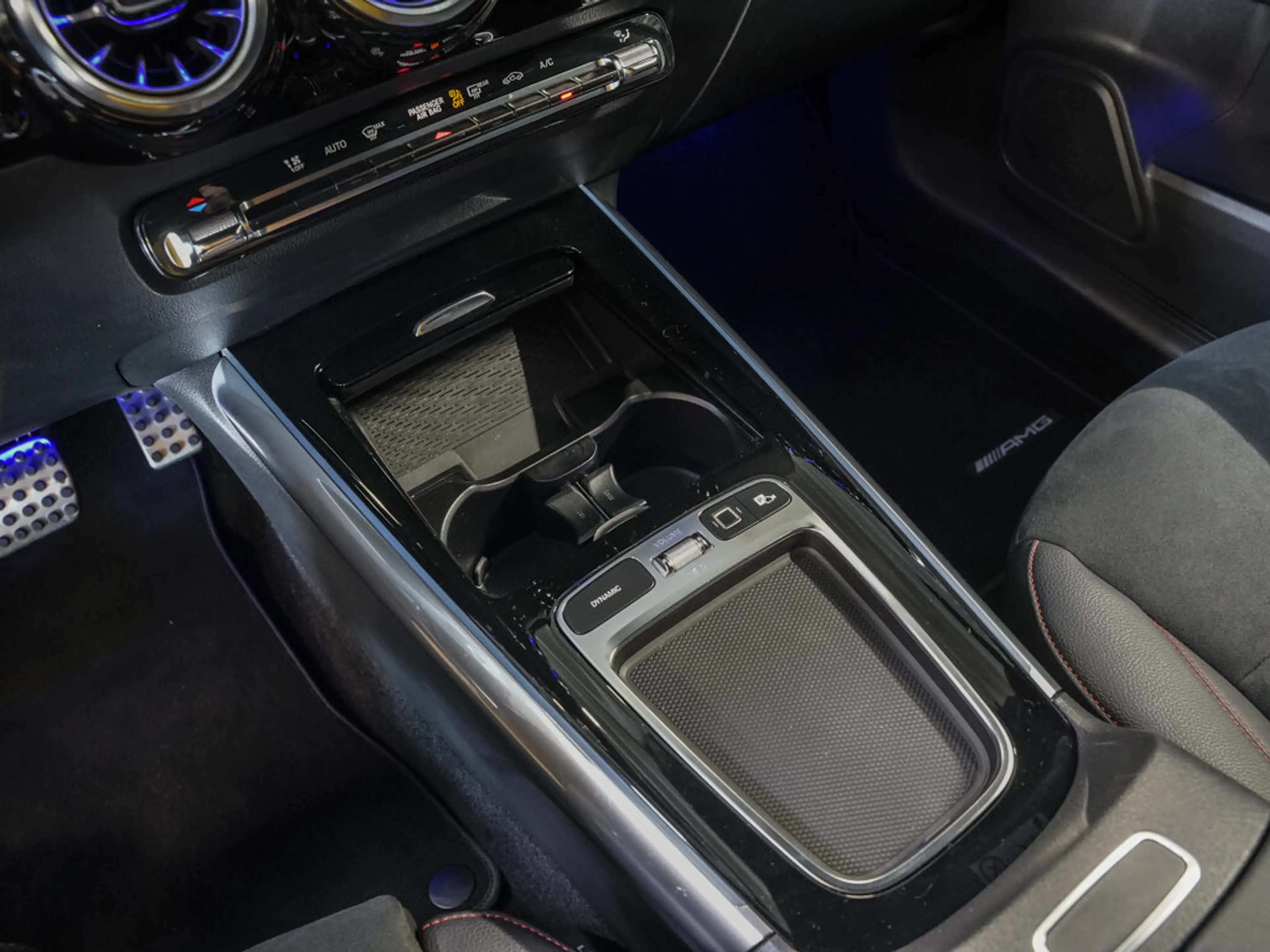 Mercedes-Benz B 220 B 220 d AMG-LINE ADVANCED PLUS KAMERA LED WINTER — photo 12