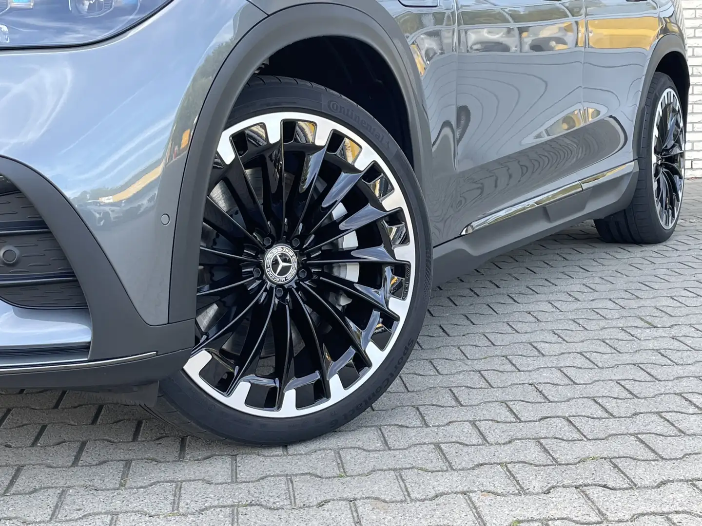 Mercedes-Benz EQE SUV 350+ AMG Line | Burmester | Rij-assistentie pakket Gris - 2