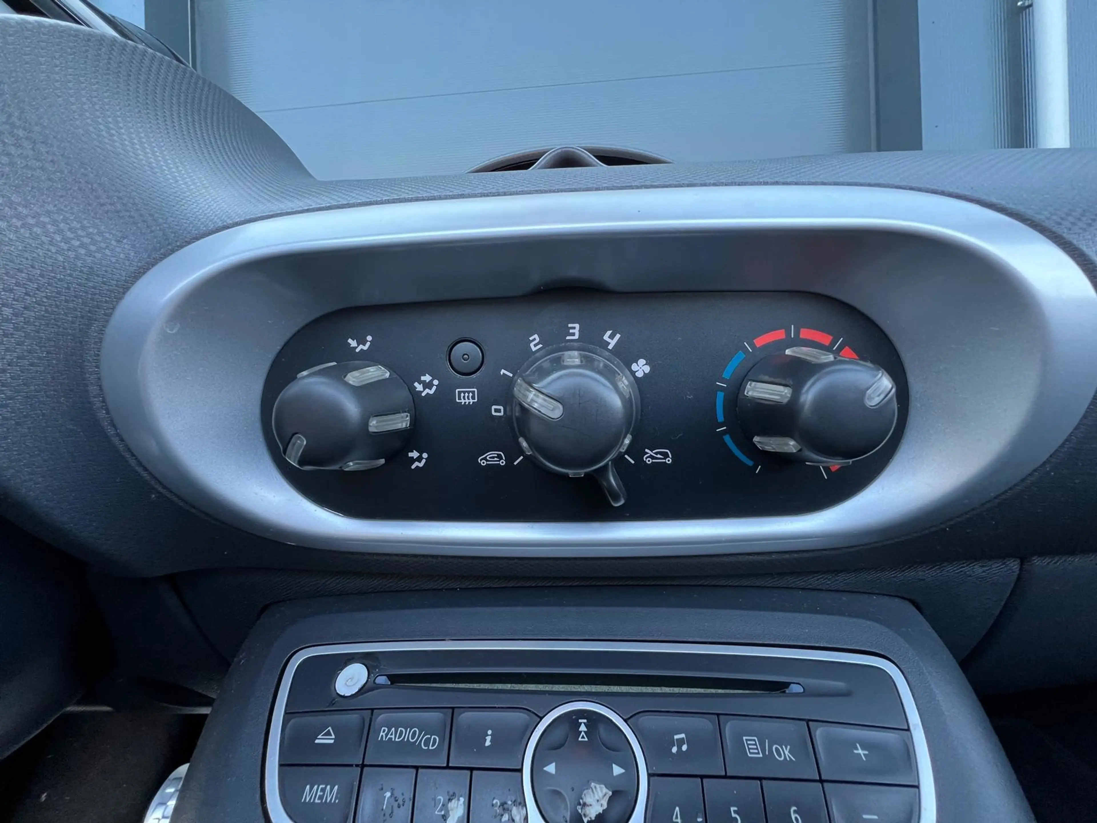 Renault Wind 1.2 TCE DYNAMIQUE CABRIO ELEKTRISCHE-KAP — photo 2