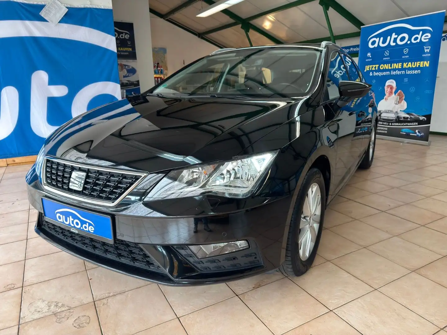 SEAT Leon ST Style | SHZ | PDC | LED | APP Noir - 1