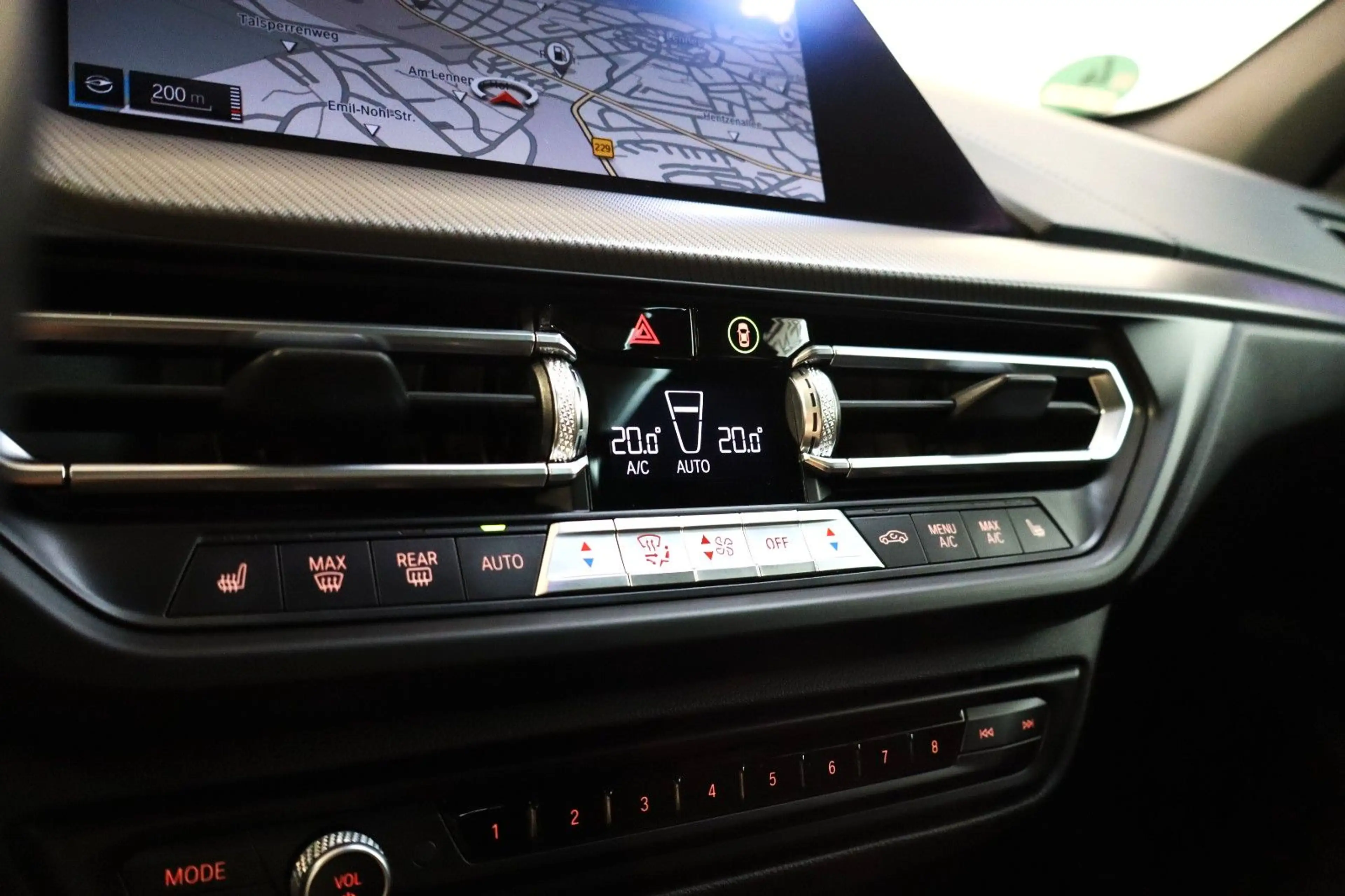 BMW 135 i xDrive Aut. M-Sport Shadow-Line LED Pano — photo 14