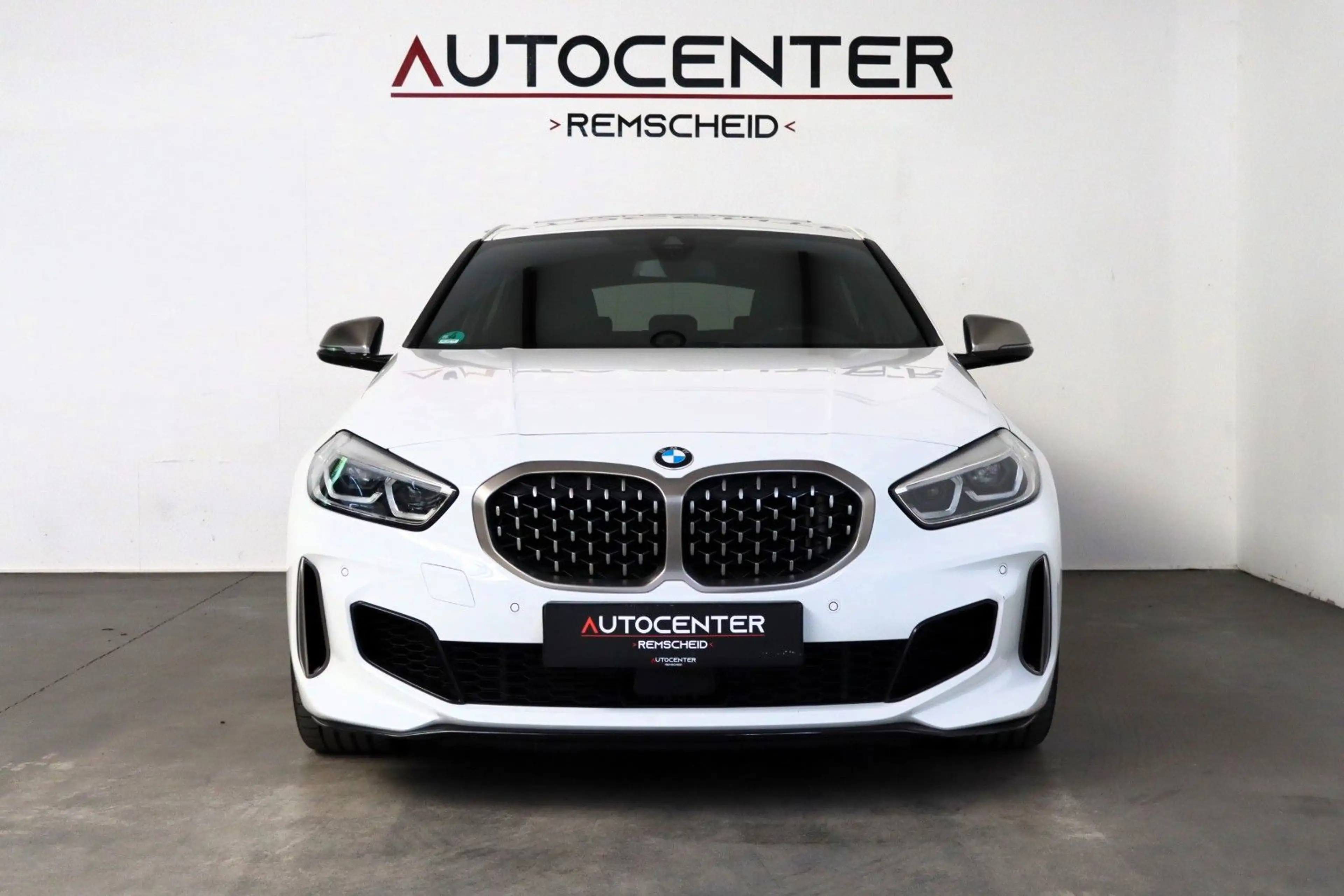 BMW 135 i xDrive Aut. M-Sport Shadow-Line LED Pano — photo 2