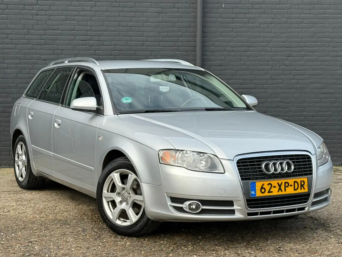 Audi A4 Avant 2.0 Advance AIRCO | CRTUISE | PDC | AUTOMAAT Grau - 2