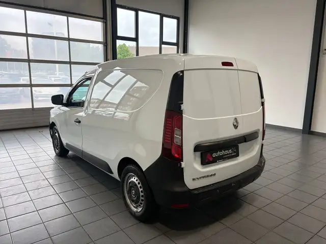 Renault 5 view 4