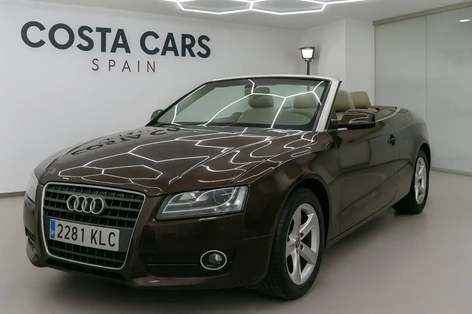 Audi A5 Cabrio 2.0TDI Brun - 2