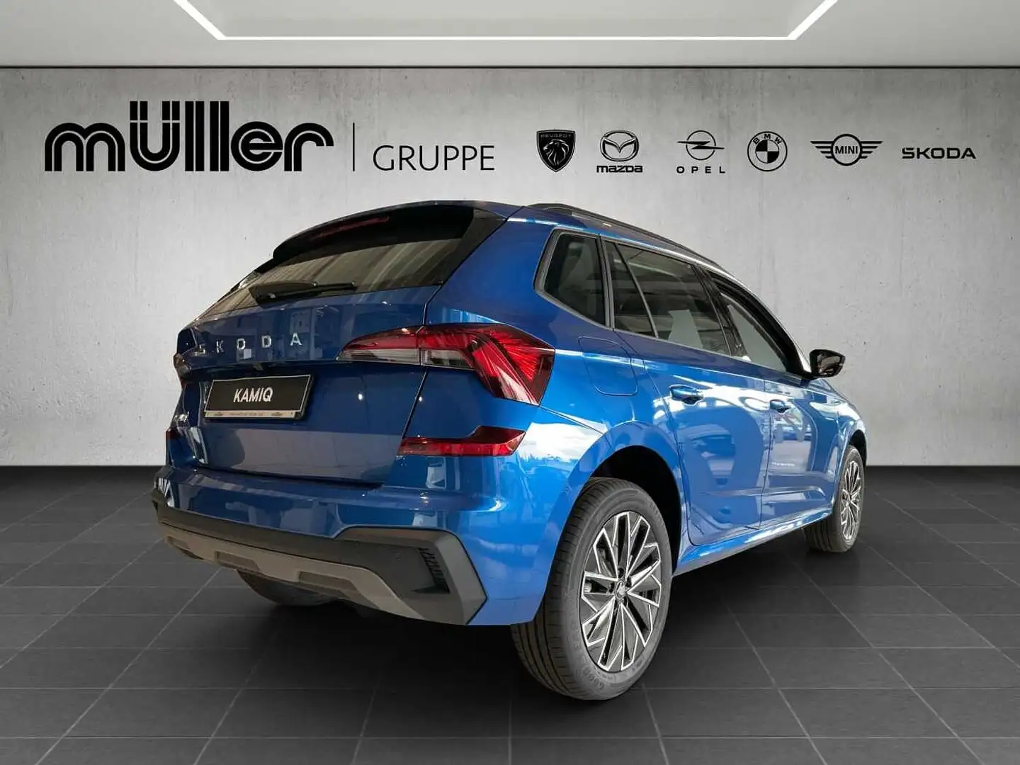 Skoda Kamiq 1.0 TSI Drive Blau - 2