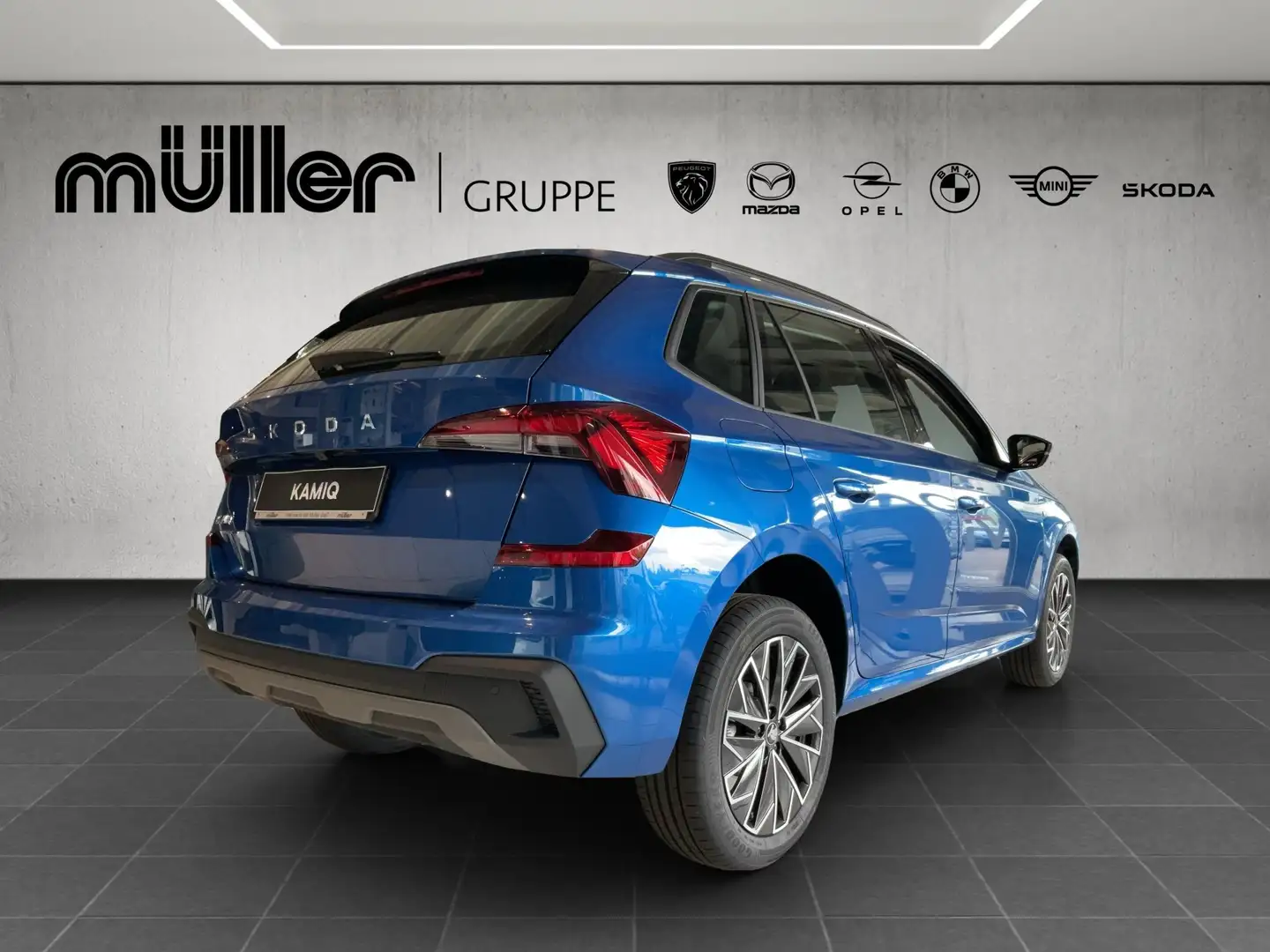 Skoda Kamiq Drive 1,0 TSI 85 kW 6-Gang-Schaltgetriebe Blau - 2