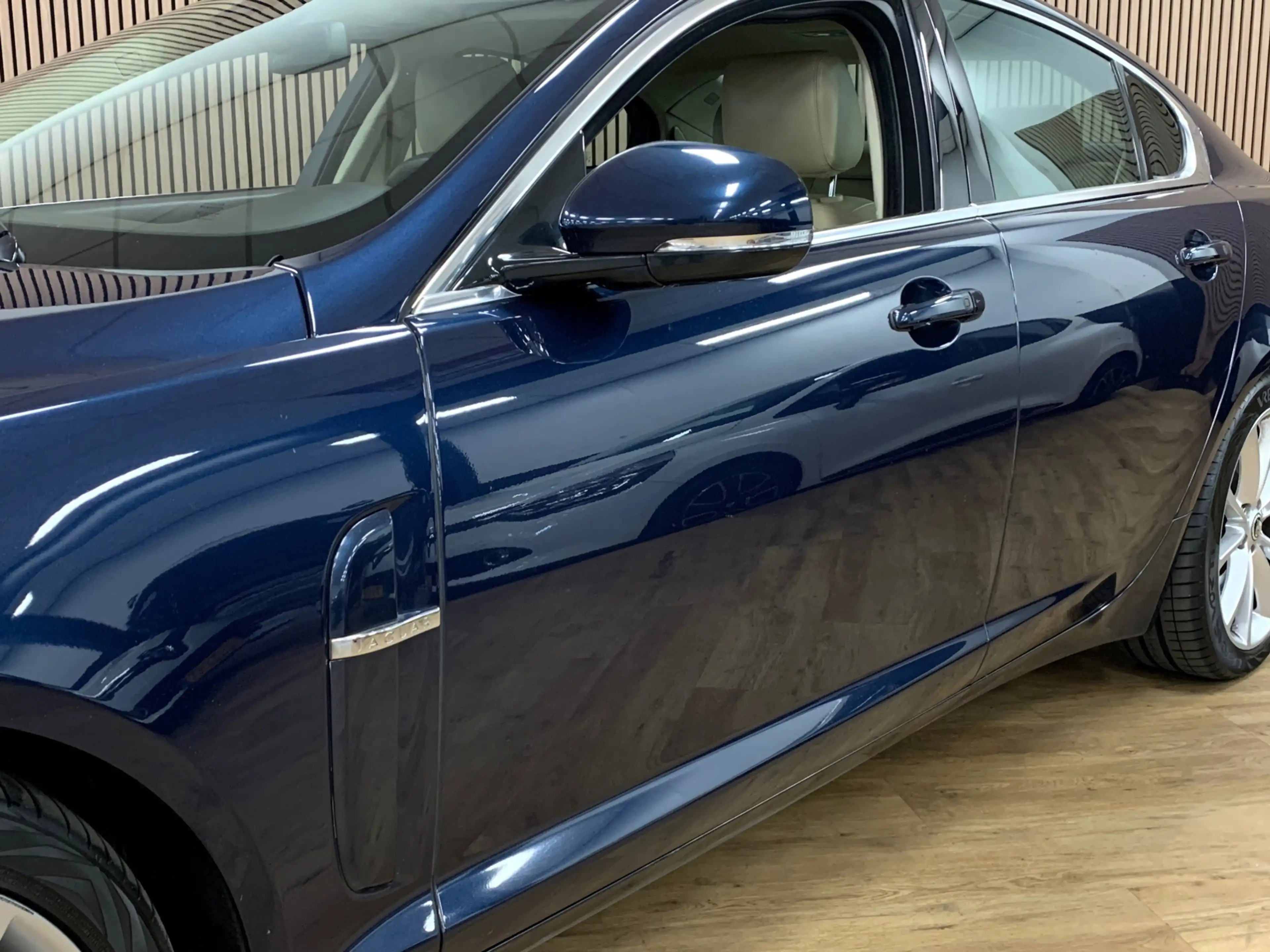 Jaguar XF 5.0 V8 Portfolio|Youngtimer|Camera|Automaat|Climat — photo 5