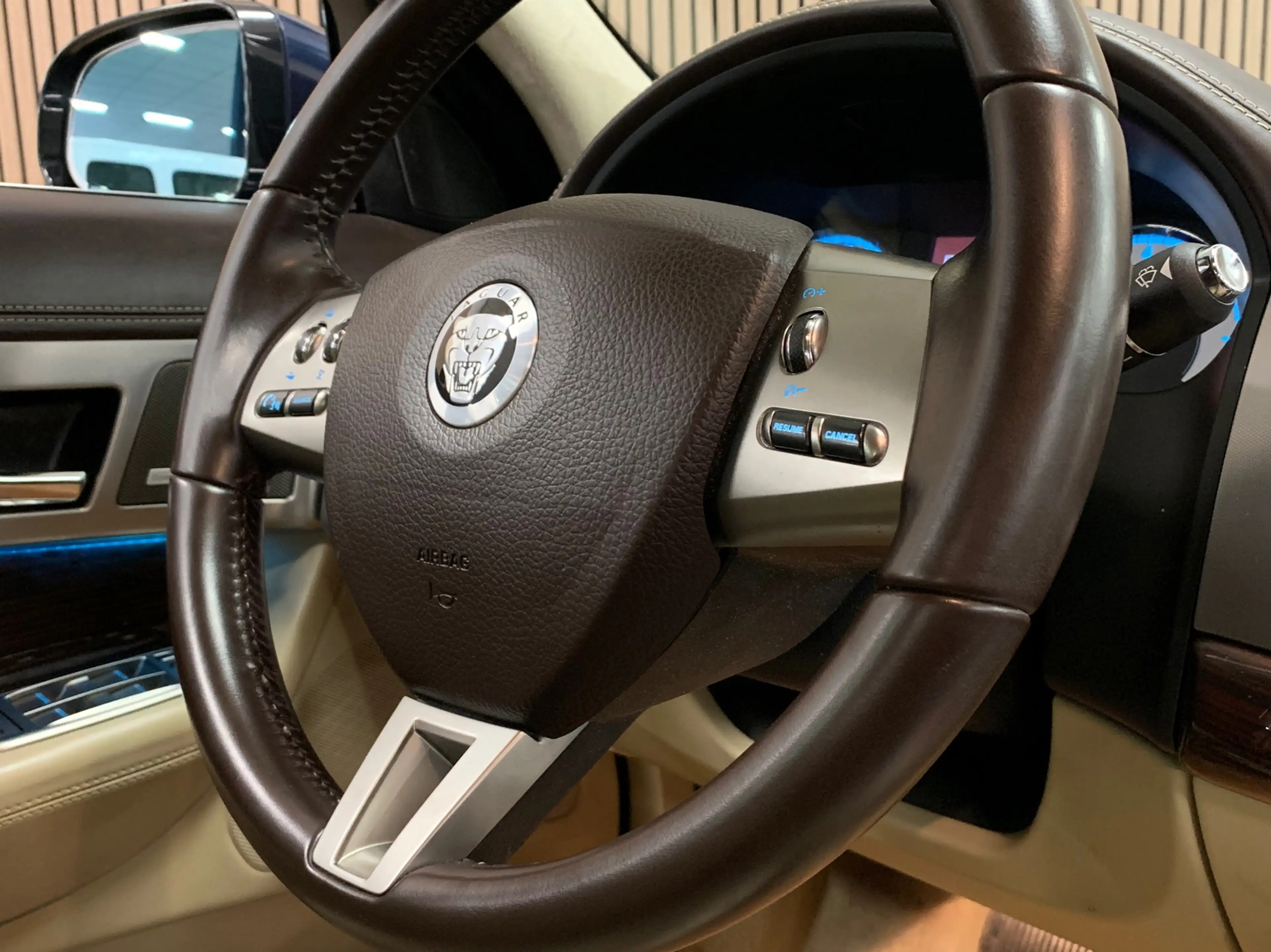 Jaguar XF 5.0 V8 Portfolio|Youngtimer|Camera|Automaat|Climat — photo 22