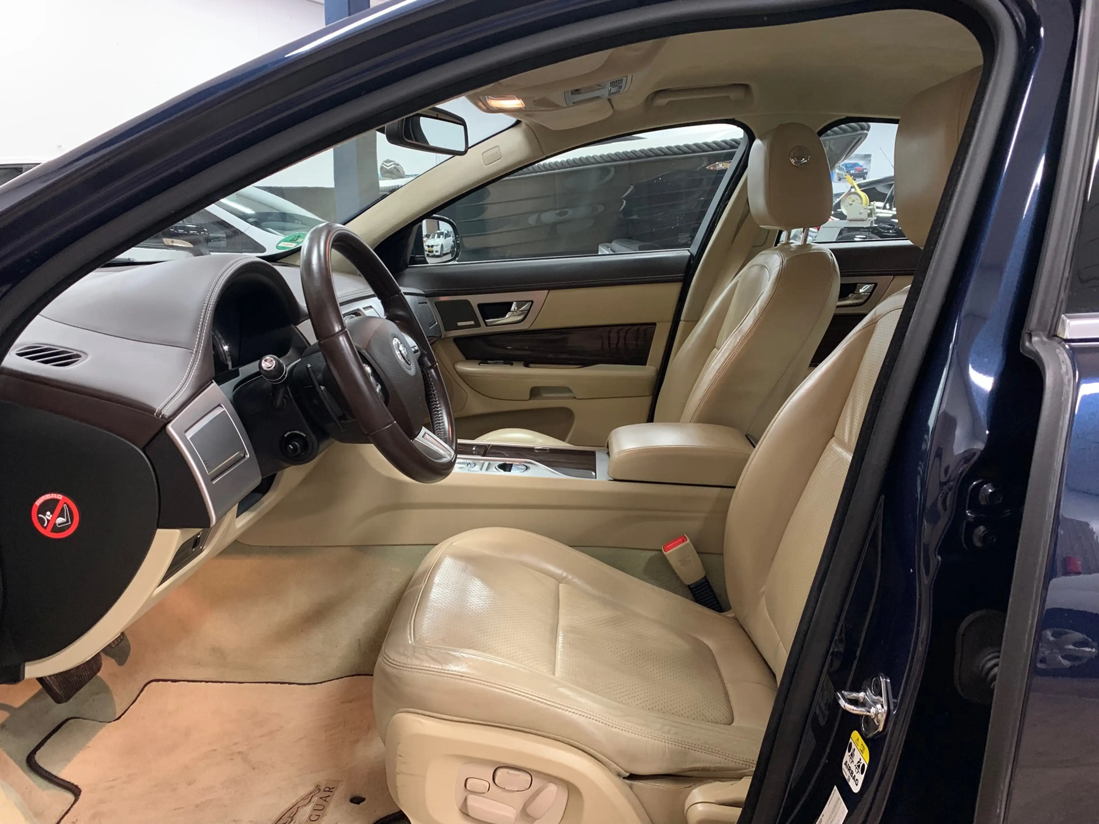 Jaguar XF 5.0 V8 Portfolio|Youngtimer|Camera|Automaat|Climat — photo 9