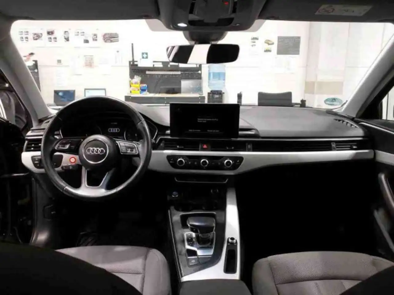 Audi A4 35 2.0 TFSI Avant basis 6