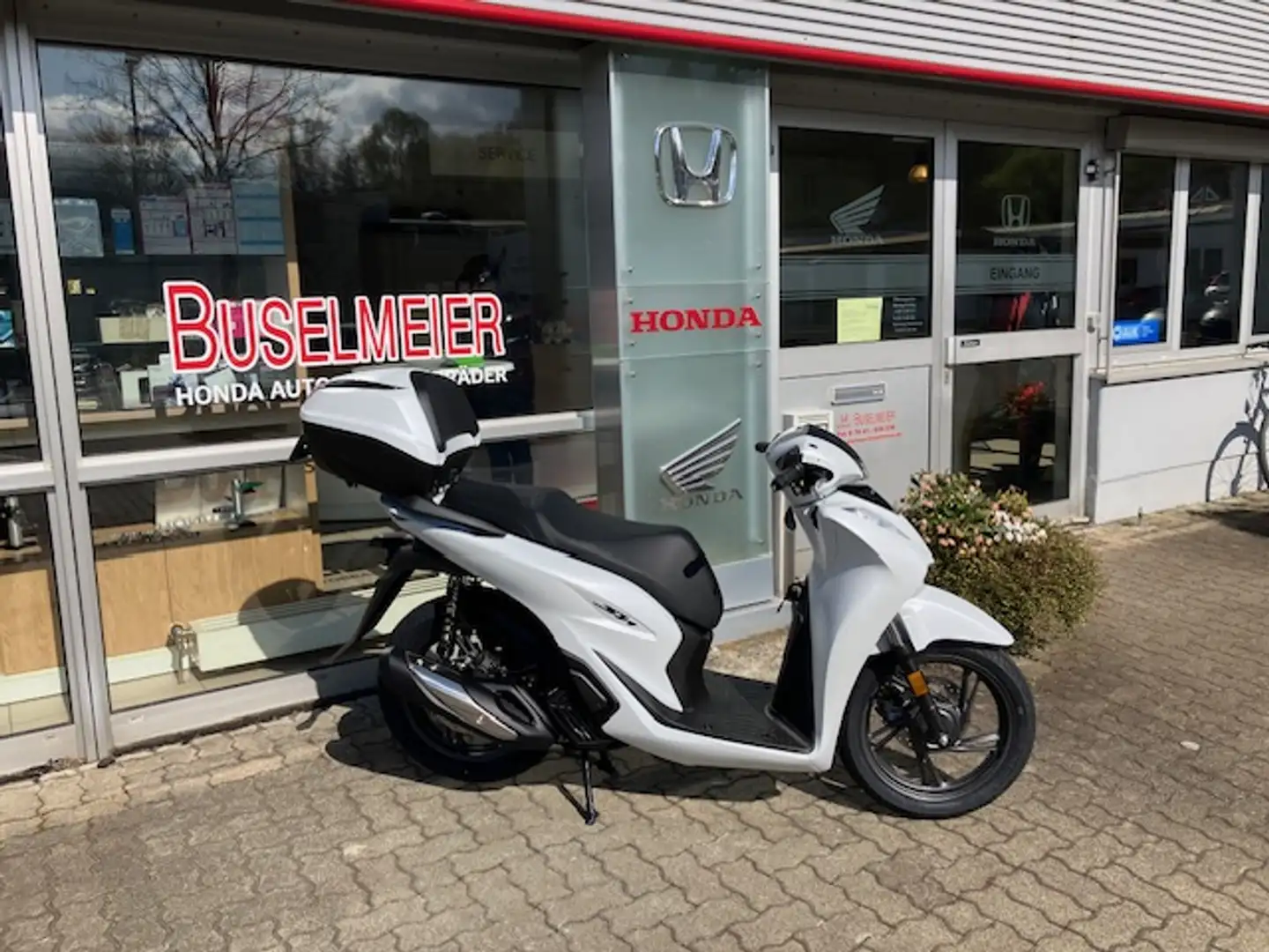 Honda SH 125 Euro5+ Topcase Weiß - 2