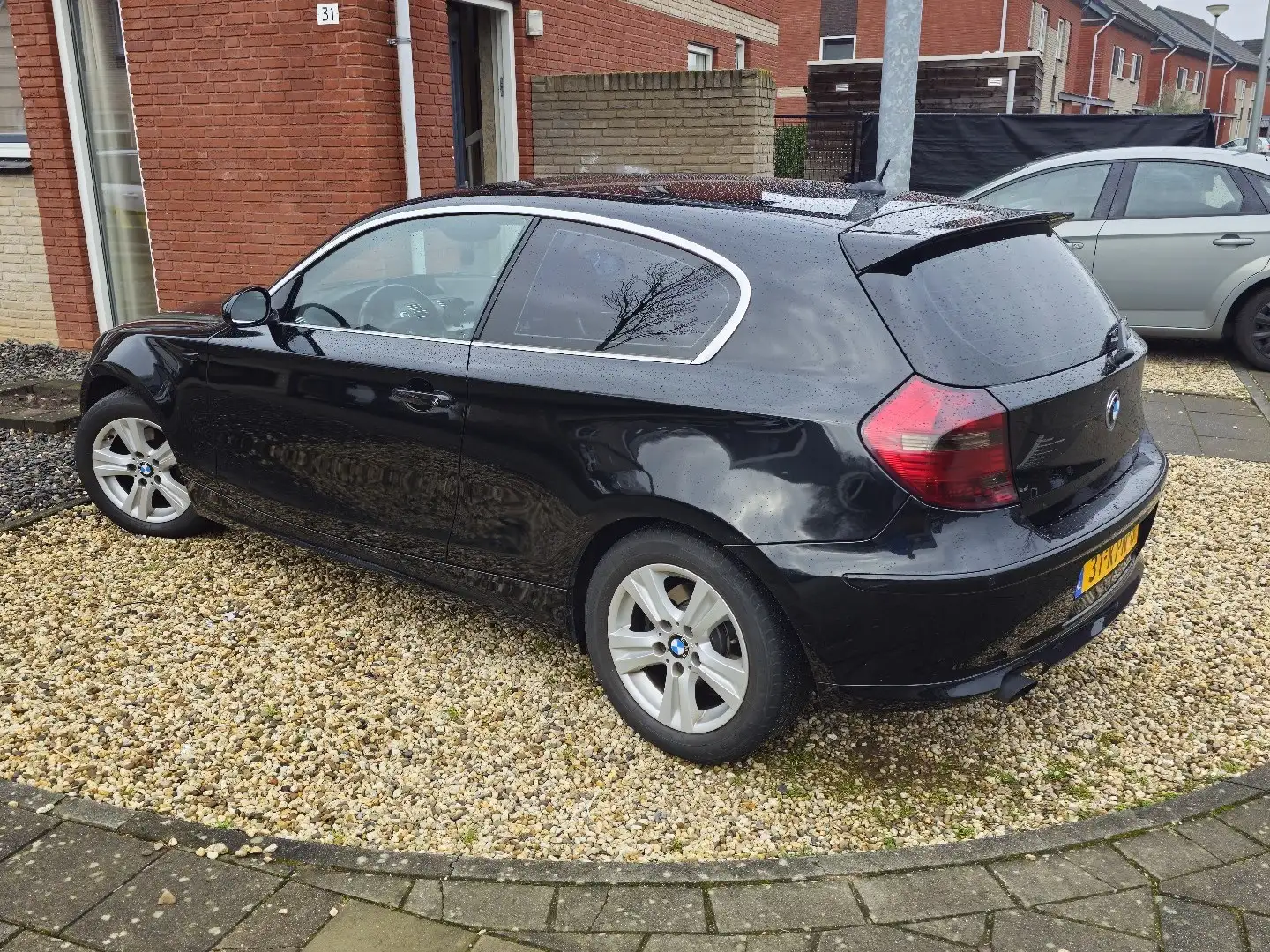 BMW 116 116i Zwart - 2