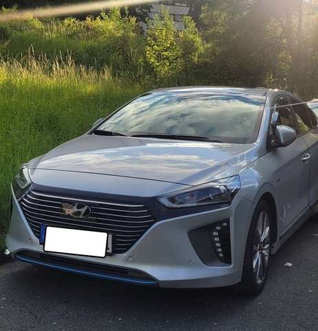 Imagine Hyundai IONIQ Hybrid 1.6 GDI Premium