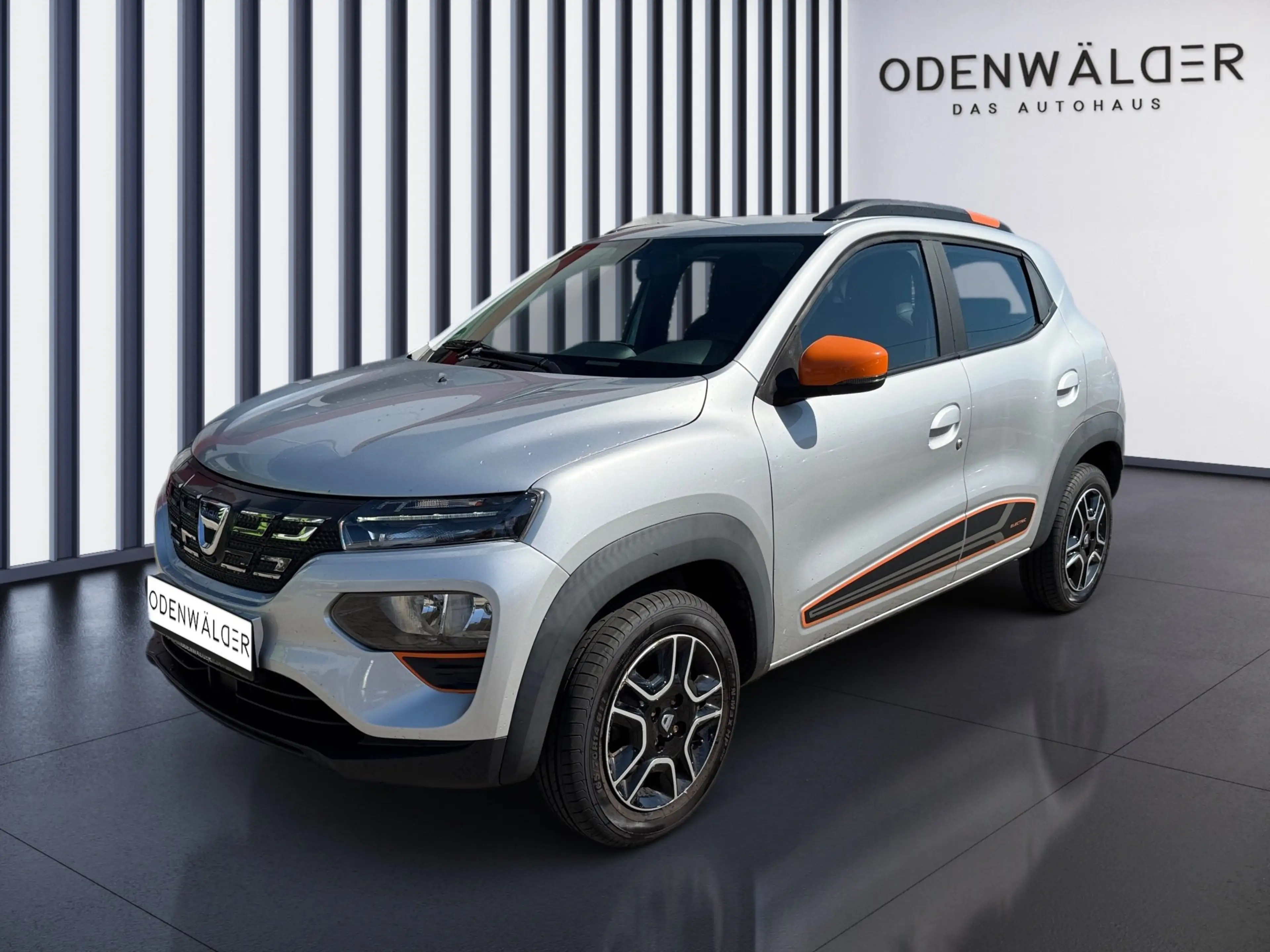 Dacia Spring Electric 45 Comfort Plus Navi+Kam.+PDC — photo 2