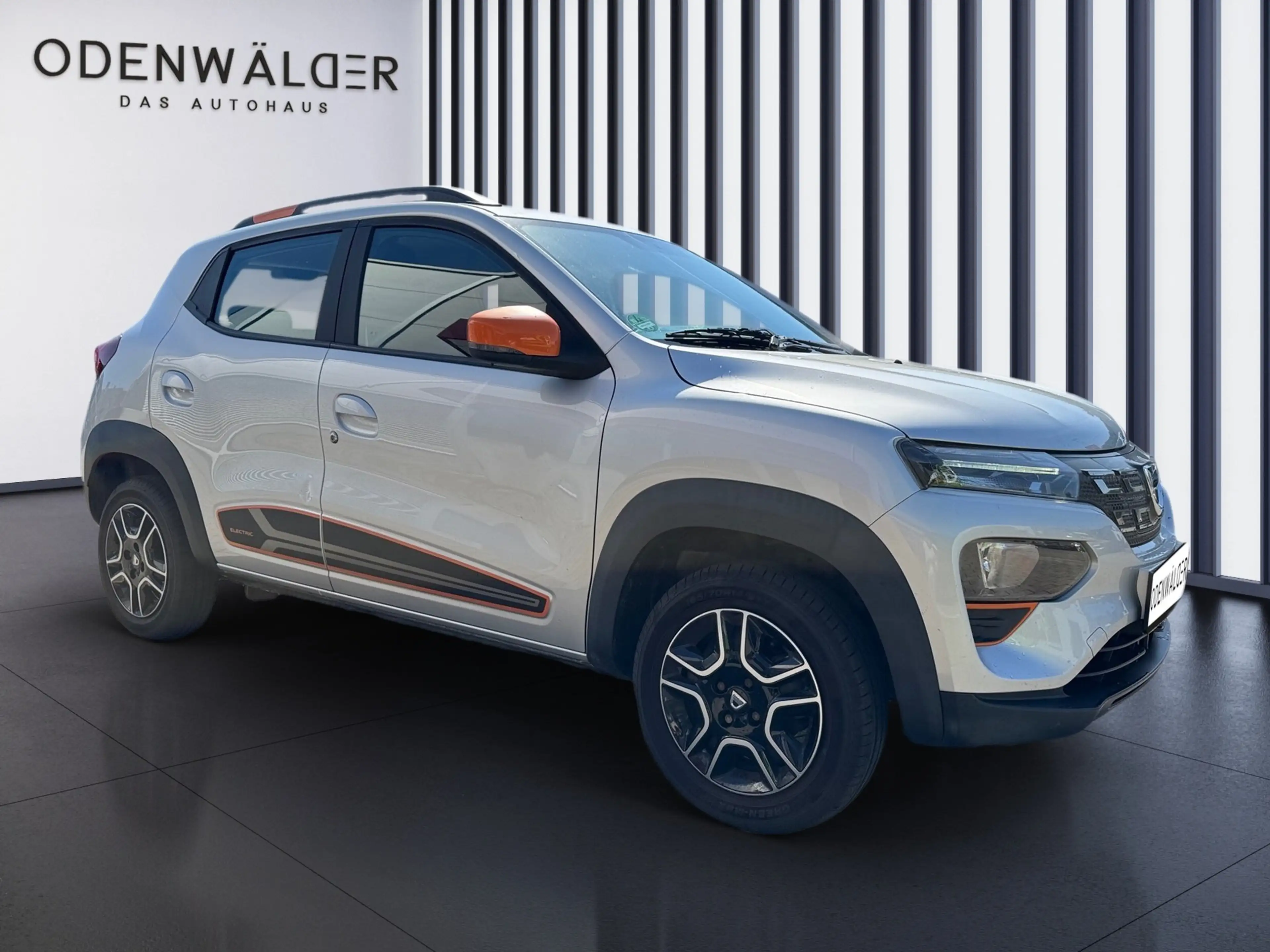 Dacia Spring Electric 45 Comfort Plus Navi+Kam.+PDC — photo 14