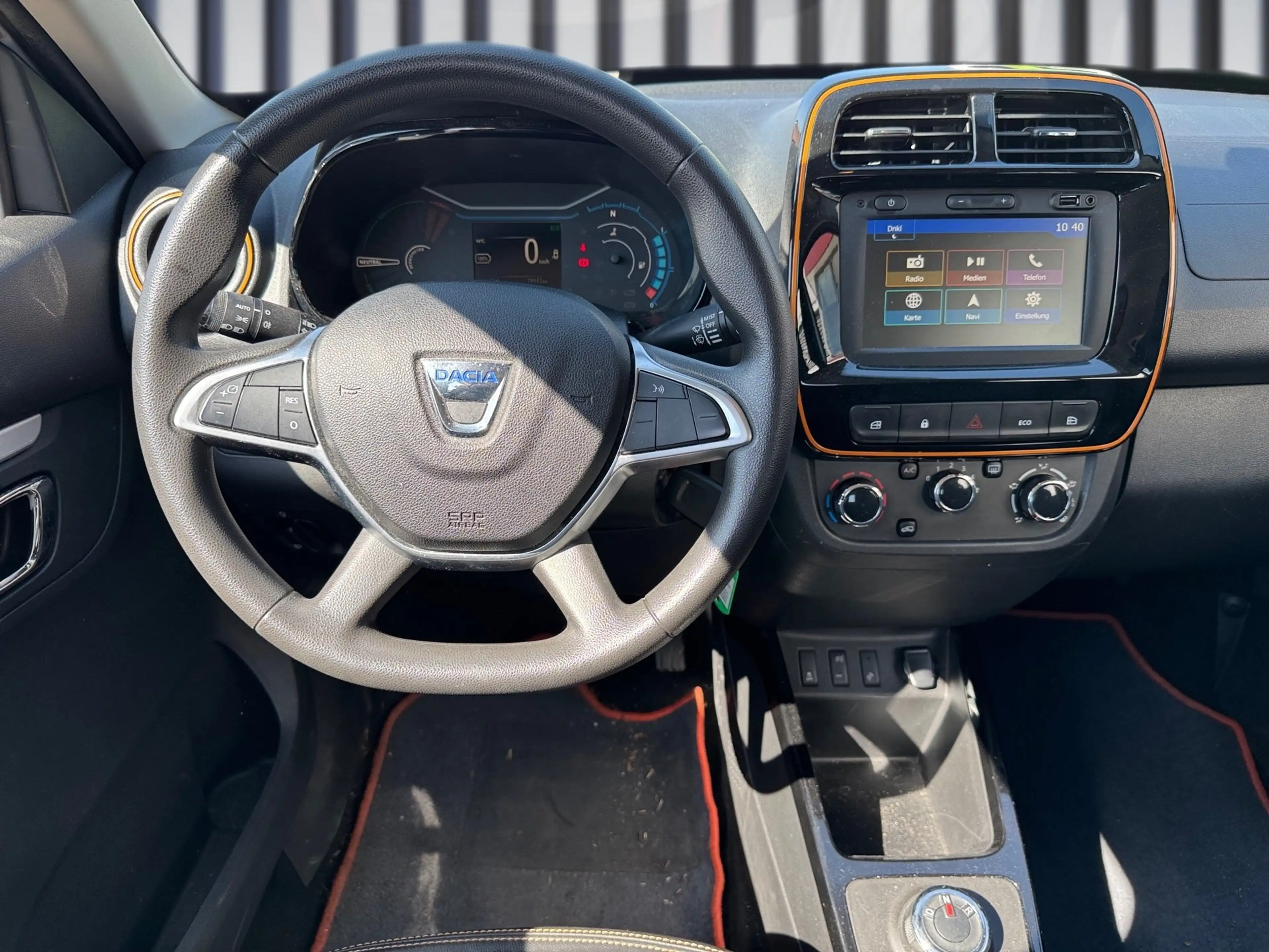 Dacia Spring Electric 45 Comfort Plus Navi+Kam.+PDC — photo 8
