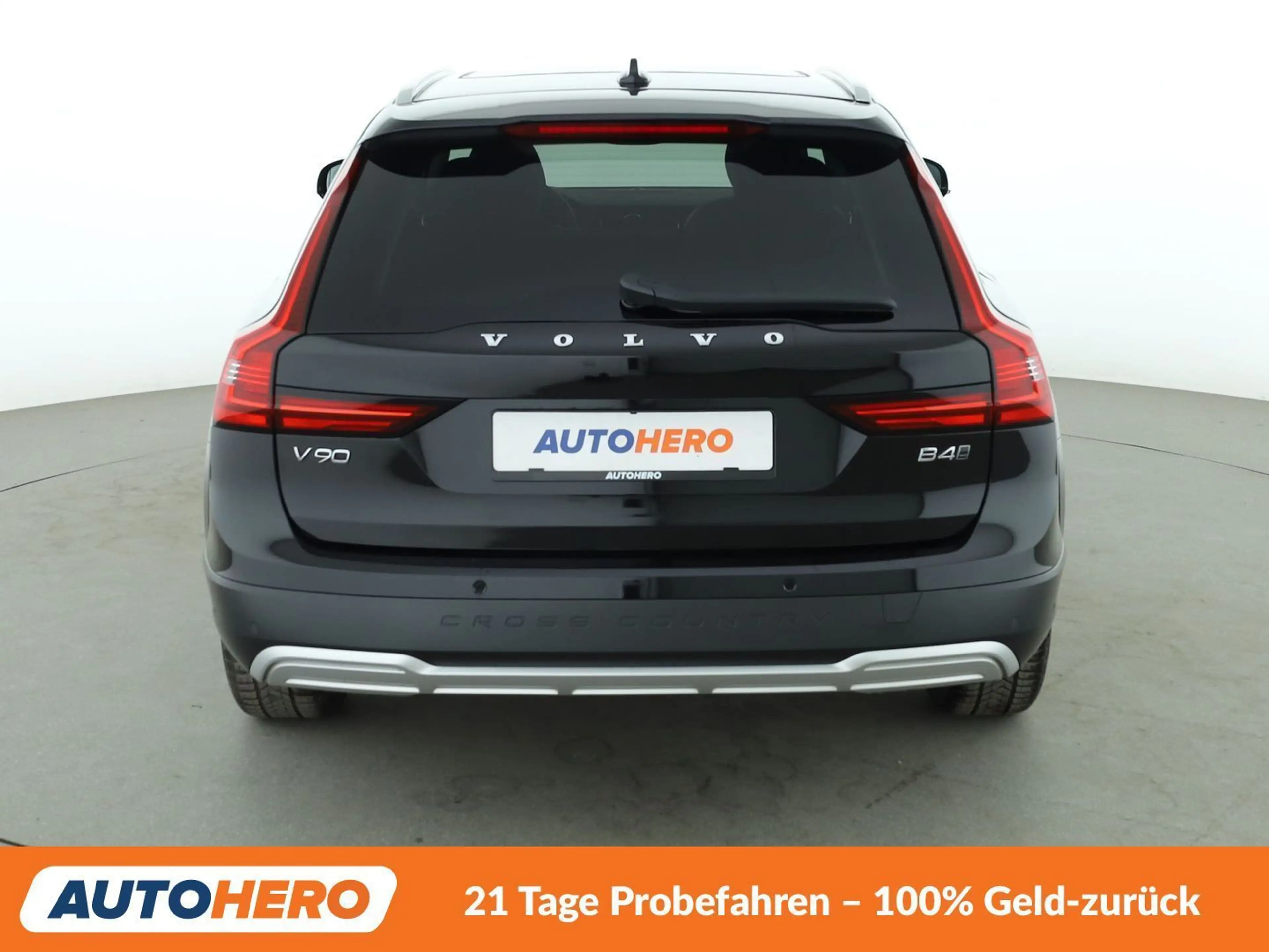 Volvo V90 Cross Country 2.0 B4 Ultimate AWD Aut.*NAV*HUD*TEMP*CAM*SHZ* — photo 5