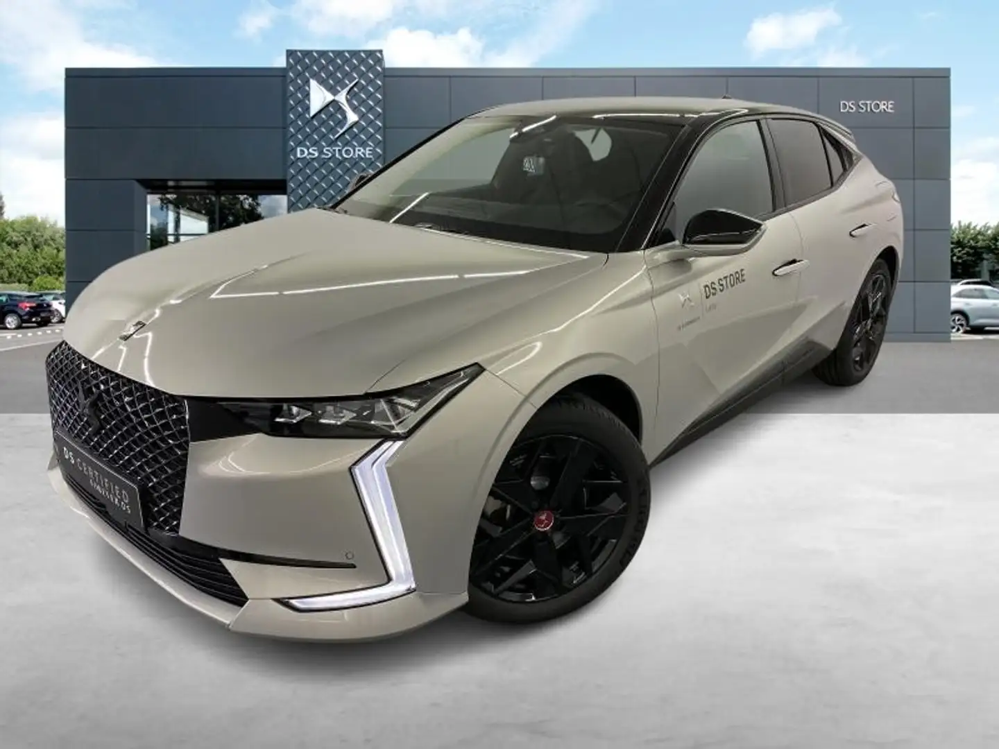 DS Automobiles DS 4 PERFORMANCE LINE + E-TENSE Or - 1