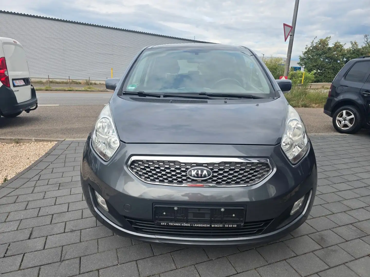 Kia Venga Titanium Collection *PANORAMA -Service NEU Gris - 2