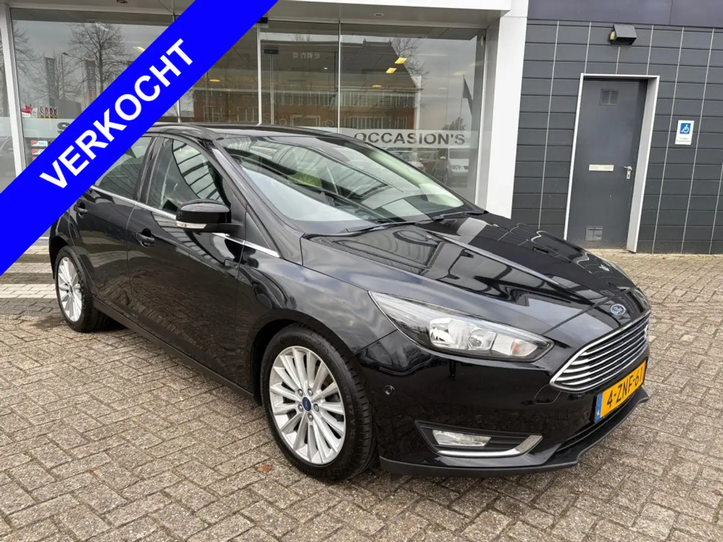 Ford Focus 1.0 First Edition Zwart - 2