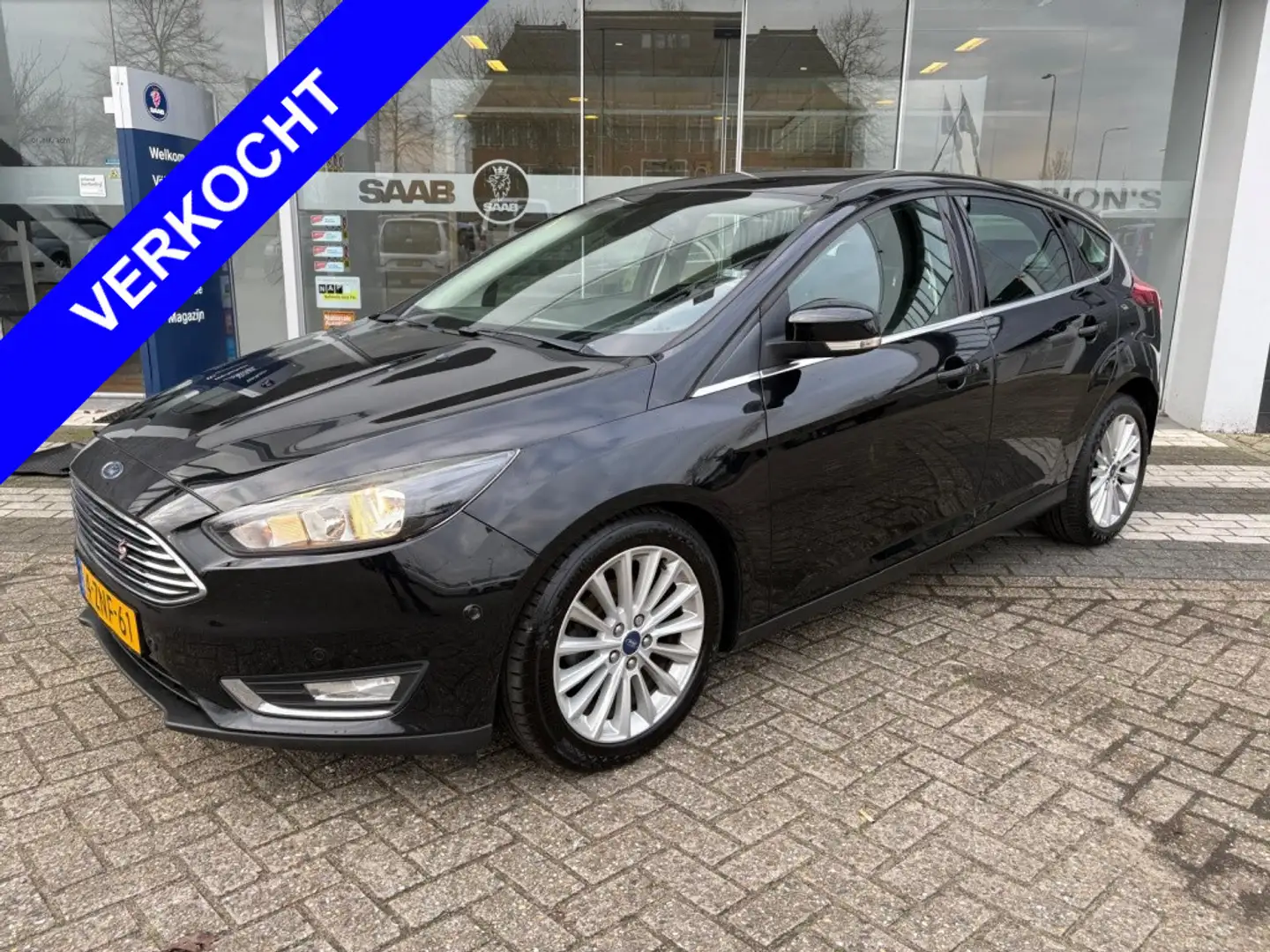 Ford Focus 1.0 First Edition Zwart - 1