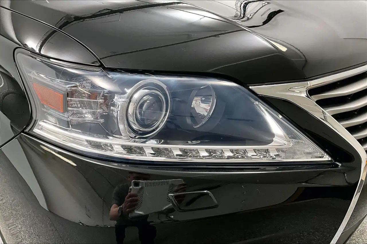 Lexus RX photo Lexus RX