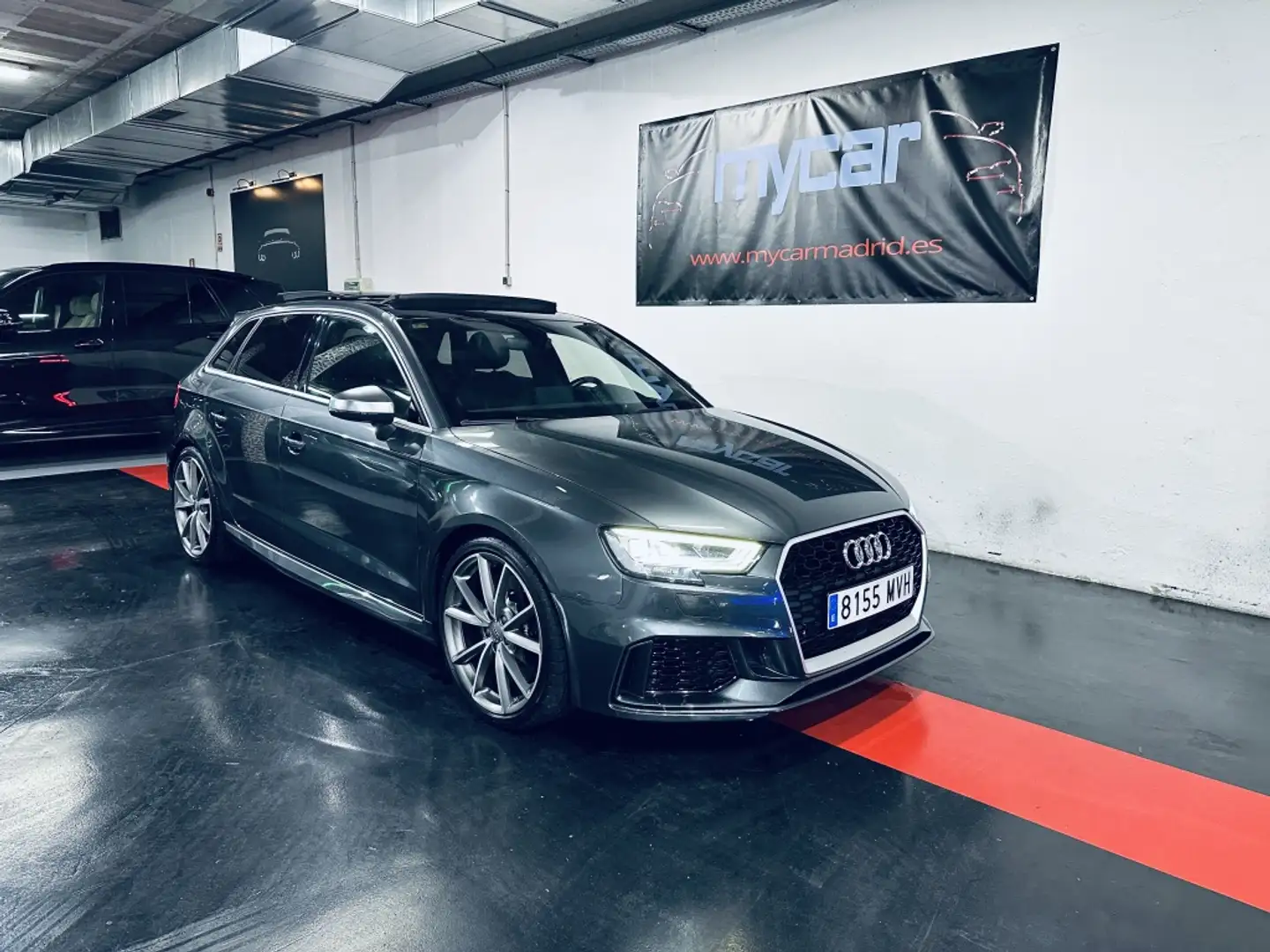 Audi RS3 Sportback quattro S tronic 294kW Grau - 1