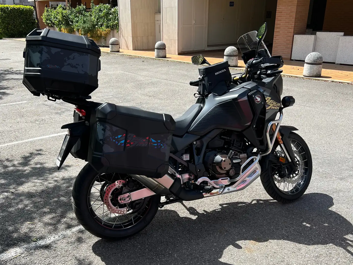 Honda CRF 1100 Africa twin adventure sport Travel Edition DCT2024 Noir - 2