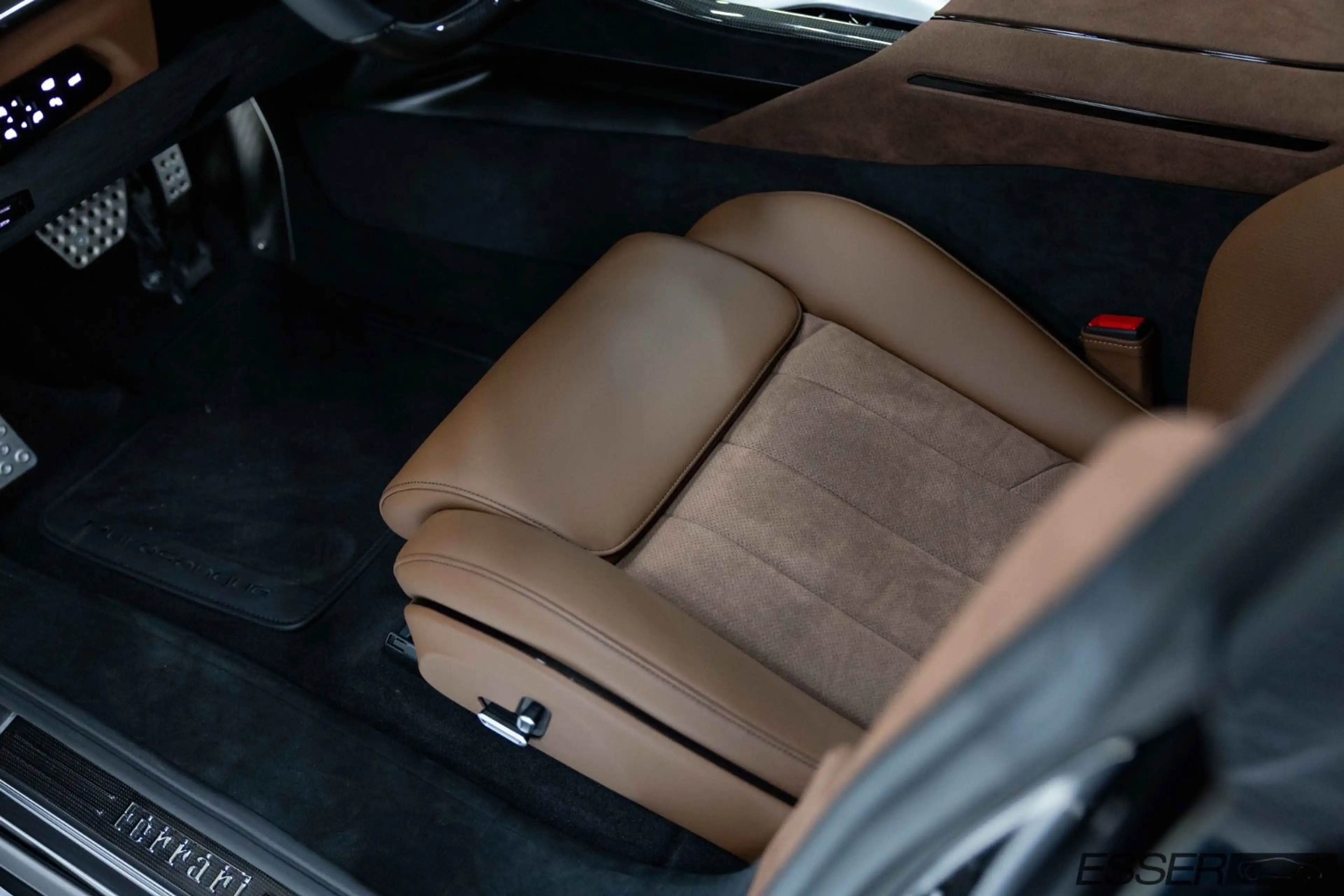 Ferrari Purosangue | Carbon | Extrarange | 360° — photo 10