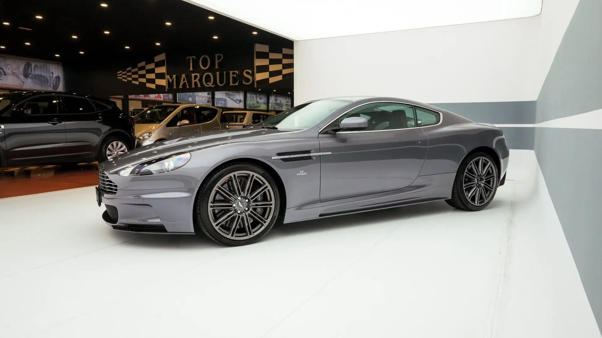 Aston Martin DBS Coupé Touchtronic Gris - 1