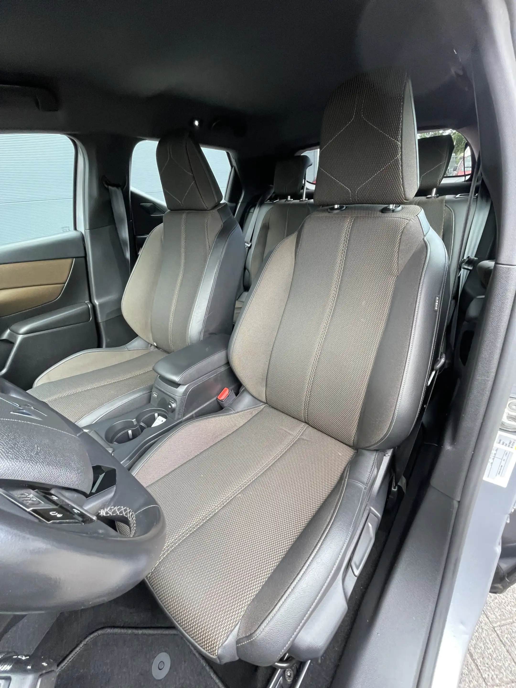 DS Automobiles DS 3 Crossback 100pk Business (Naviatie - Automatische Airco - 17 — photo 12