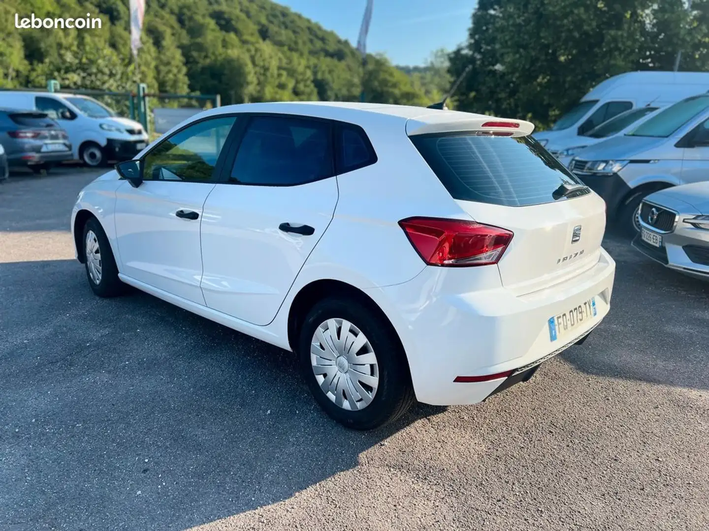 SEAT Ibiza v 1.6 tdi 95 -garantie- Blanc - 2