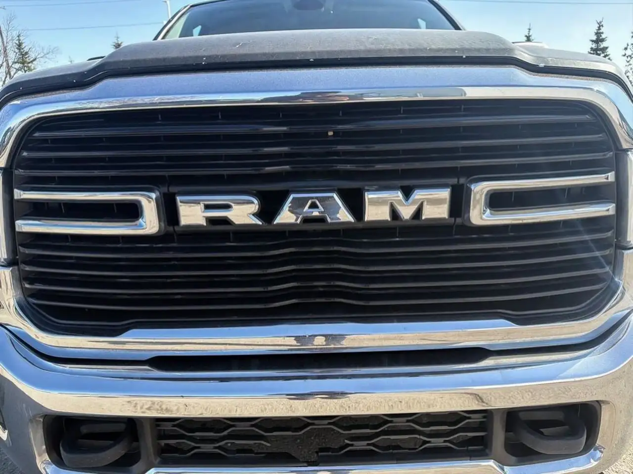 RAM 3500 снимка RAM 3500