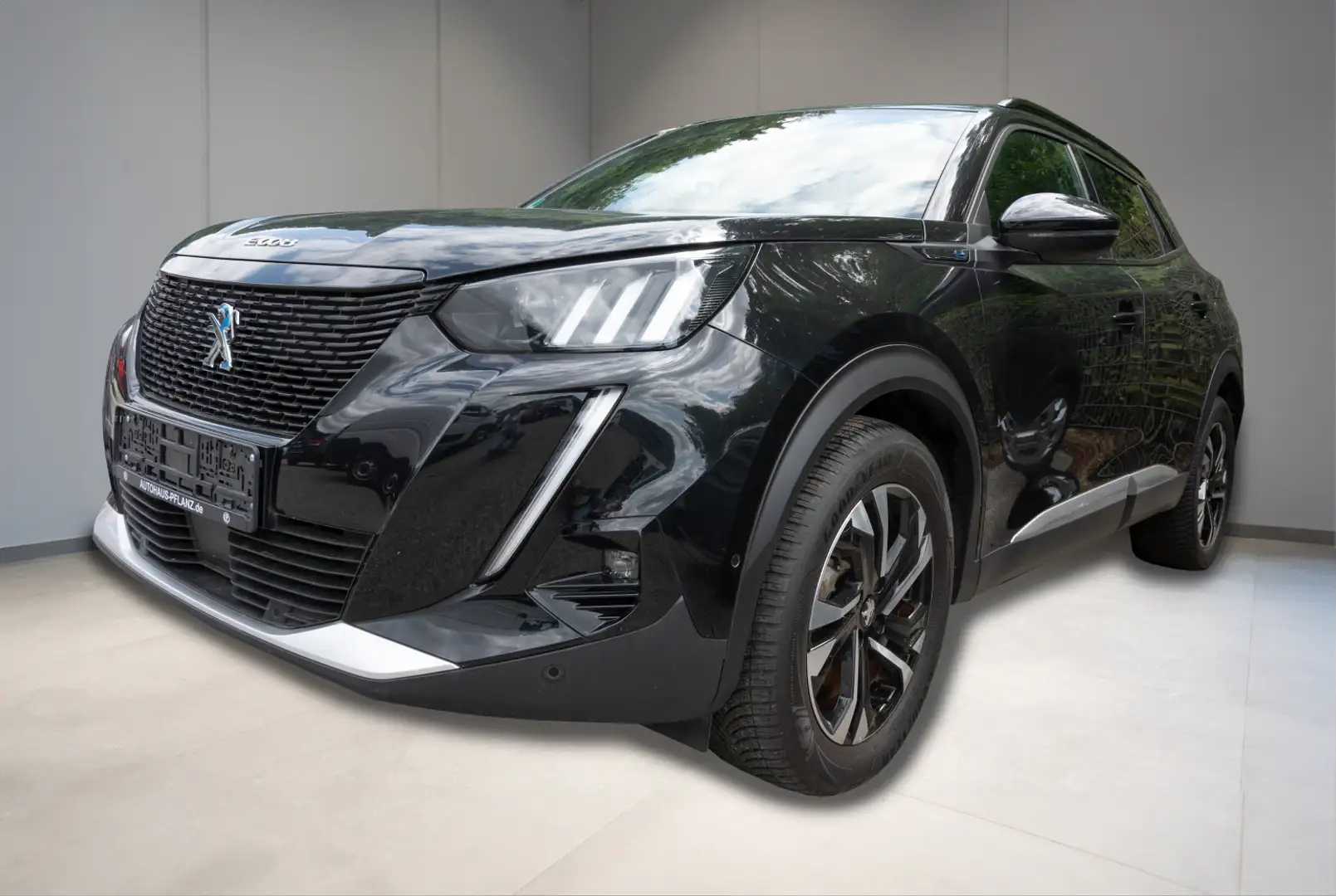 Peugeot 2008 GT 136 5T Noir - 1